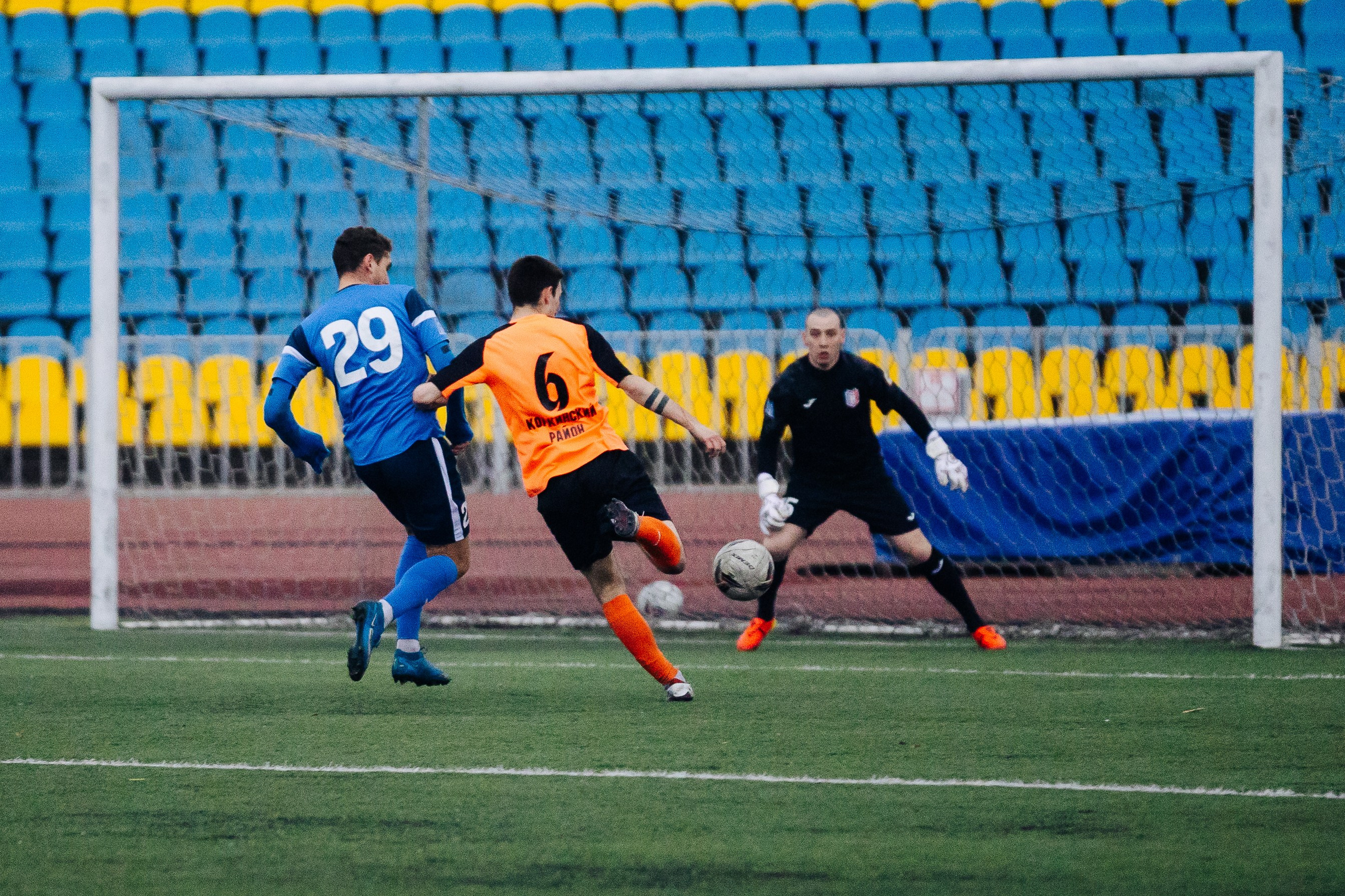 ФК Металлург — ФК Шахтер // 06.04.24. Денис Прохоров Фотограф в г. Магнитогорск