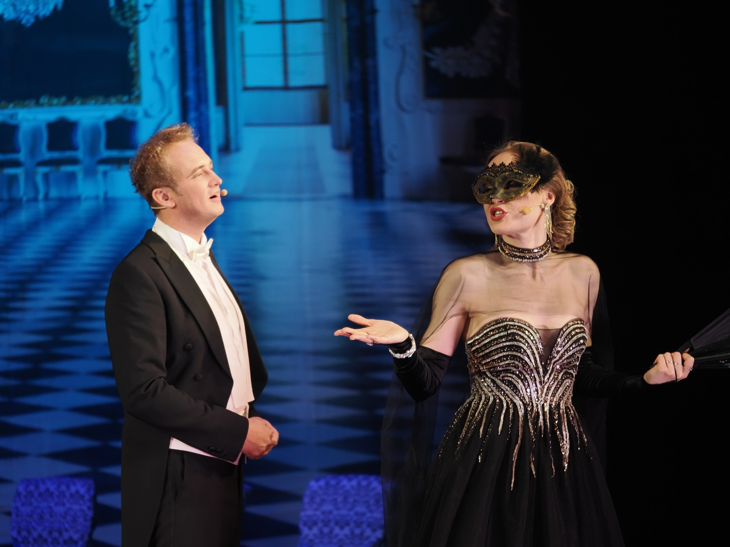 «БУФФ-ПАРАДИЗ» Летучая мышь (в Нск). Портретный и спортивный фотограф в Новосибирске и Твери Кононов Алексей