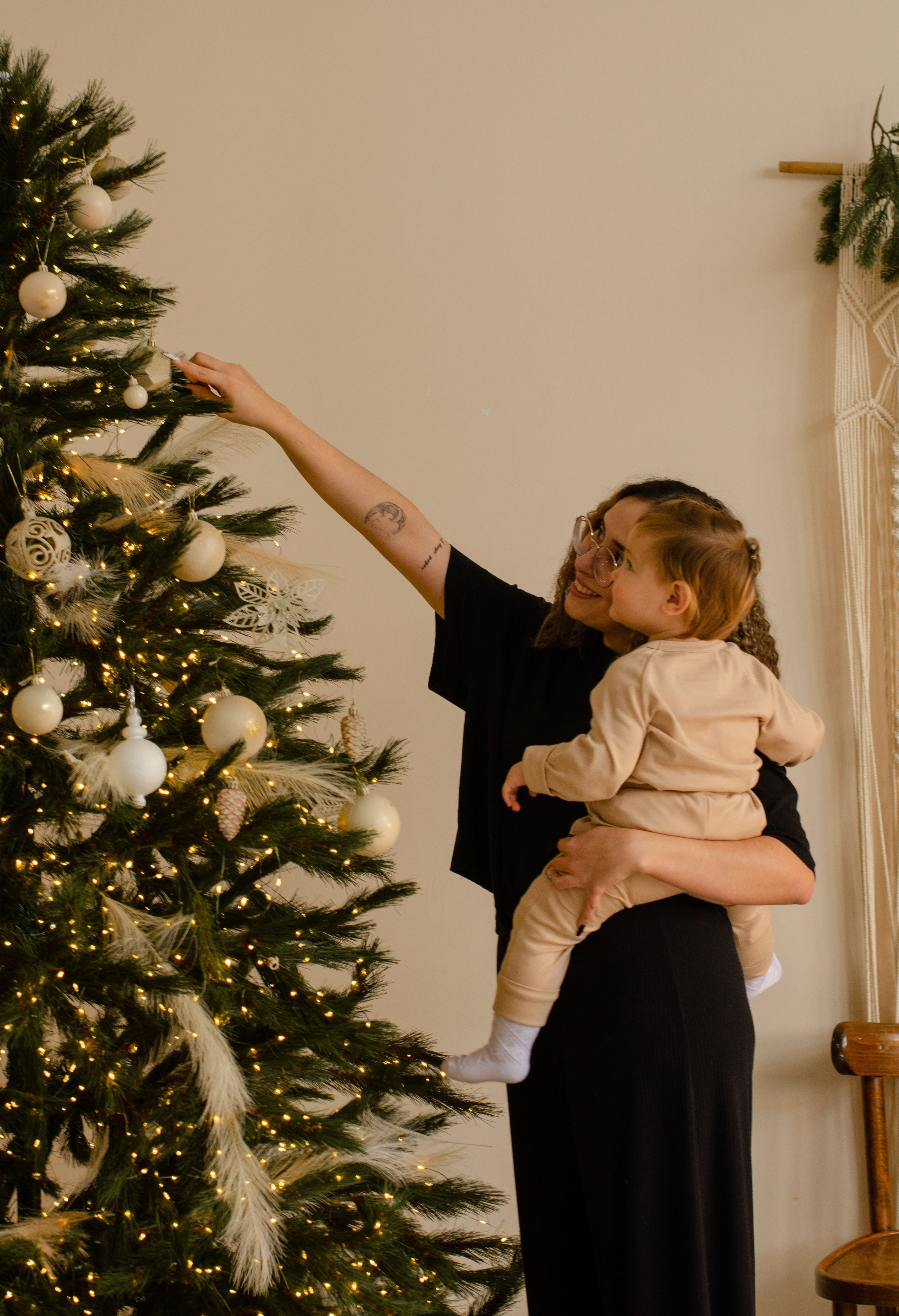 Новогодняя Н + М + В. Женский и предметный фотограф в Уфе Анастасия Настоечка