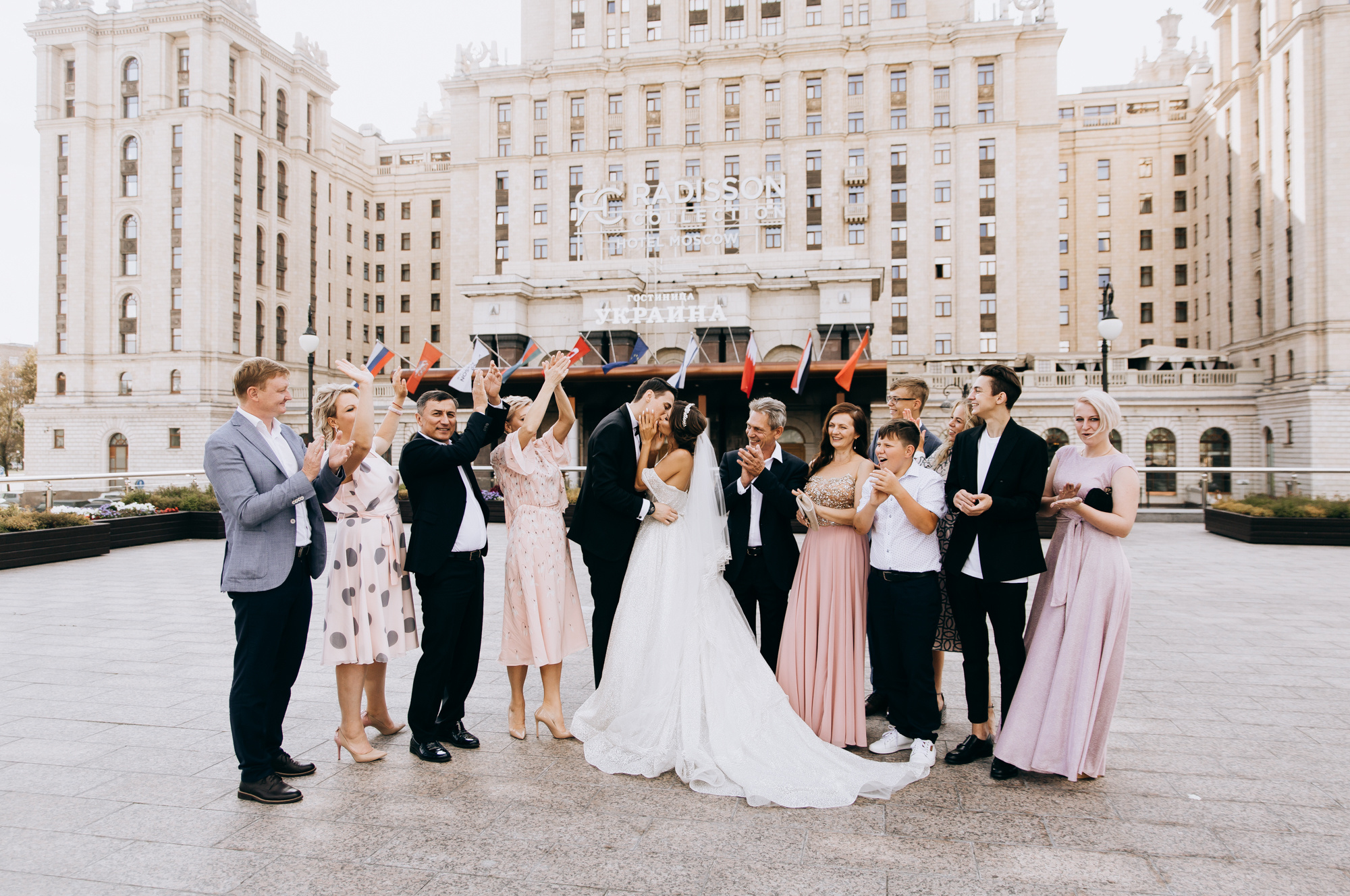 Фотограф на свадьбу в Барвихе. Свадебный и семейный фотограф в Москве Андрасюк Елена