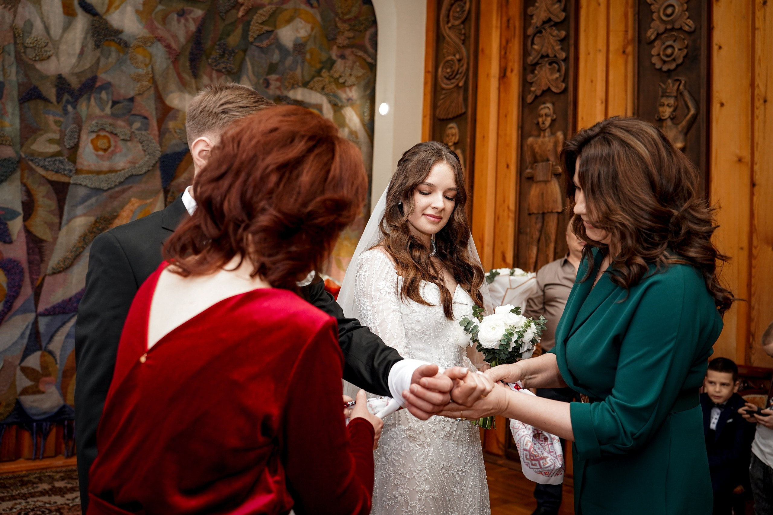 Роспись в Кировском ЗАГСе. Свадебный фотограф в Ростове-на-Дону. Таинство Крещения и Венчания, семейные фотосессии. Алёна Чёботова