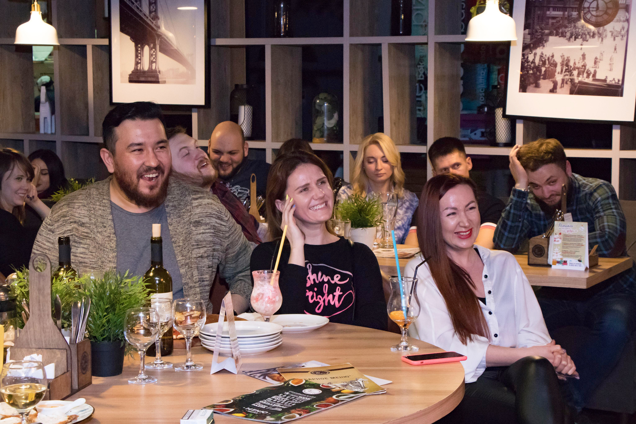 Стендап проект «Всё включено». Лиза Кутанина — профессиональный семейный и портретный фотограф в Жуковском |Съемка в студии | Фотосессии в Жуковском и Раменском