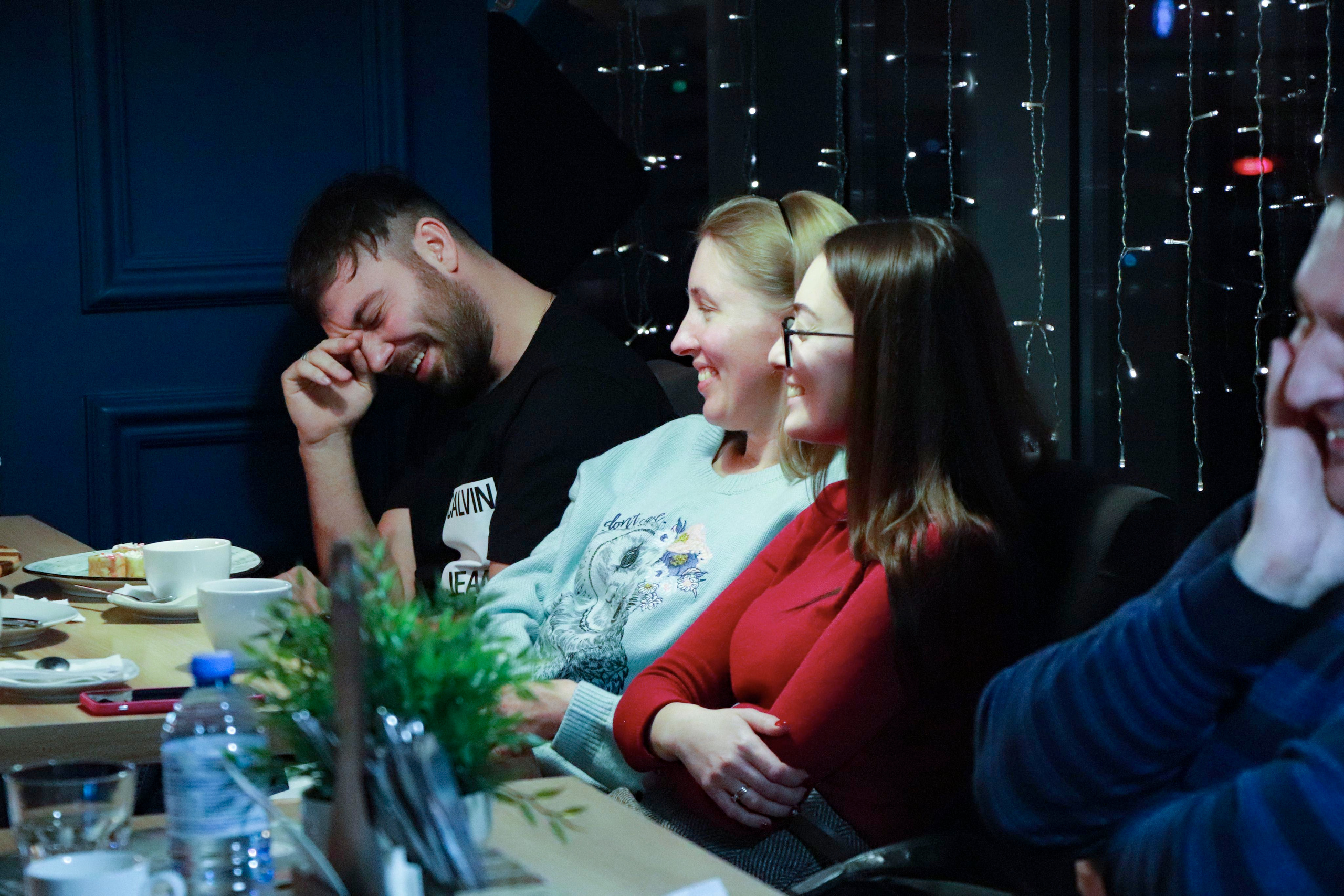 Стендап проект «Всё включено». Лиза Кутанина — профессиональный семейный и портретный фотограф в Жуковском |Съемка в студии | Фотосессии в Жуковском и Раменском