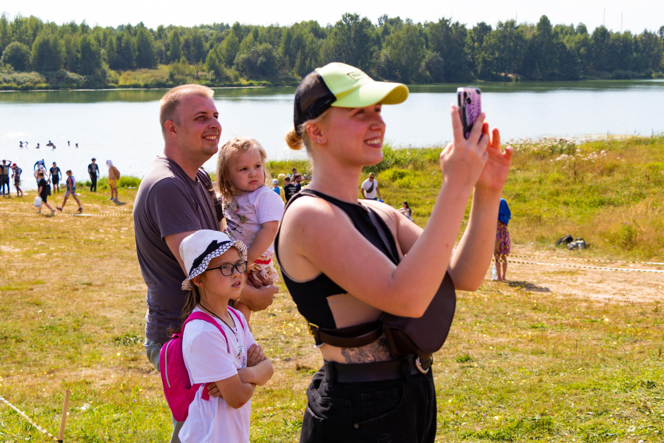 Компания «4 лапы» на «Битве героев». Лиза Кутанина — профессиональный семейный и портретный фотограф в Жуковском |Съемка в студии | Фотосессии в Жуковском и Раменском