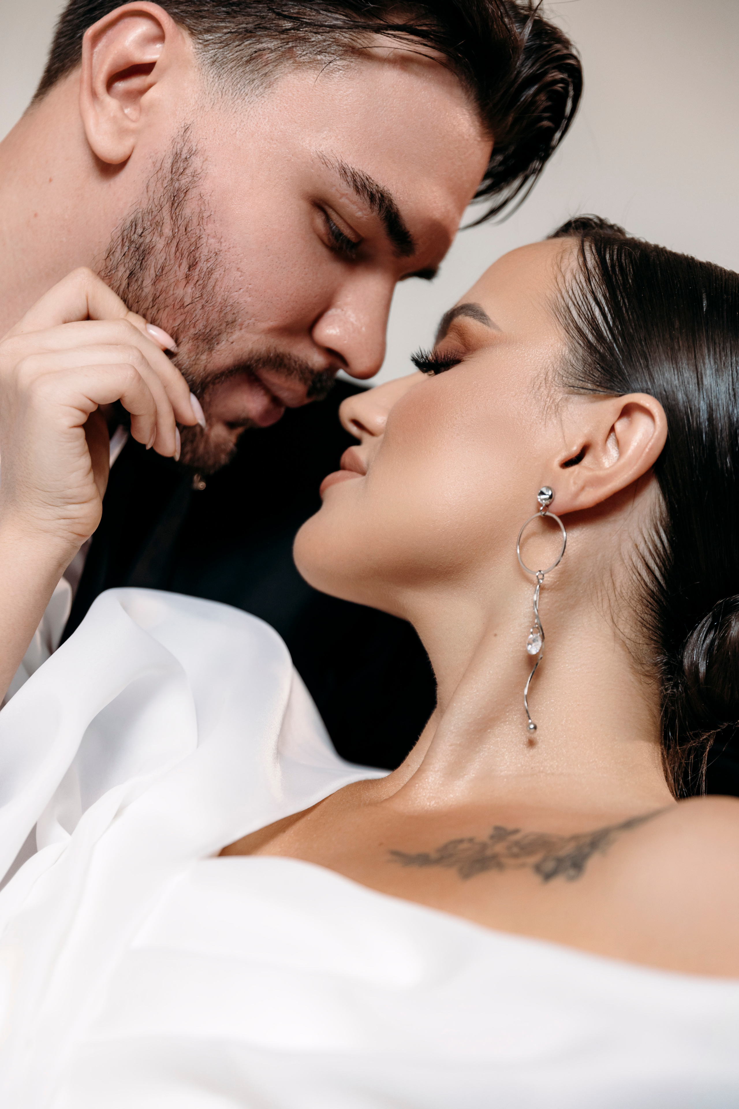 Лара и Алекс. Главная