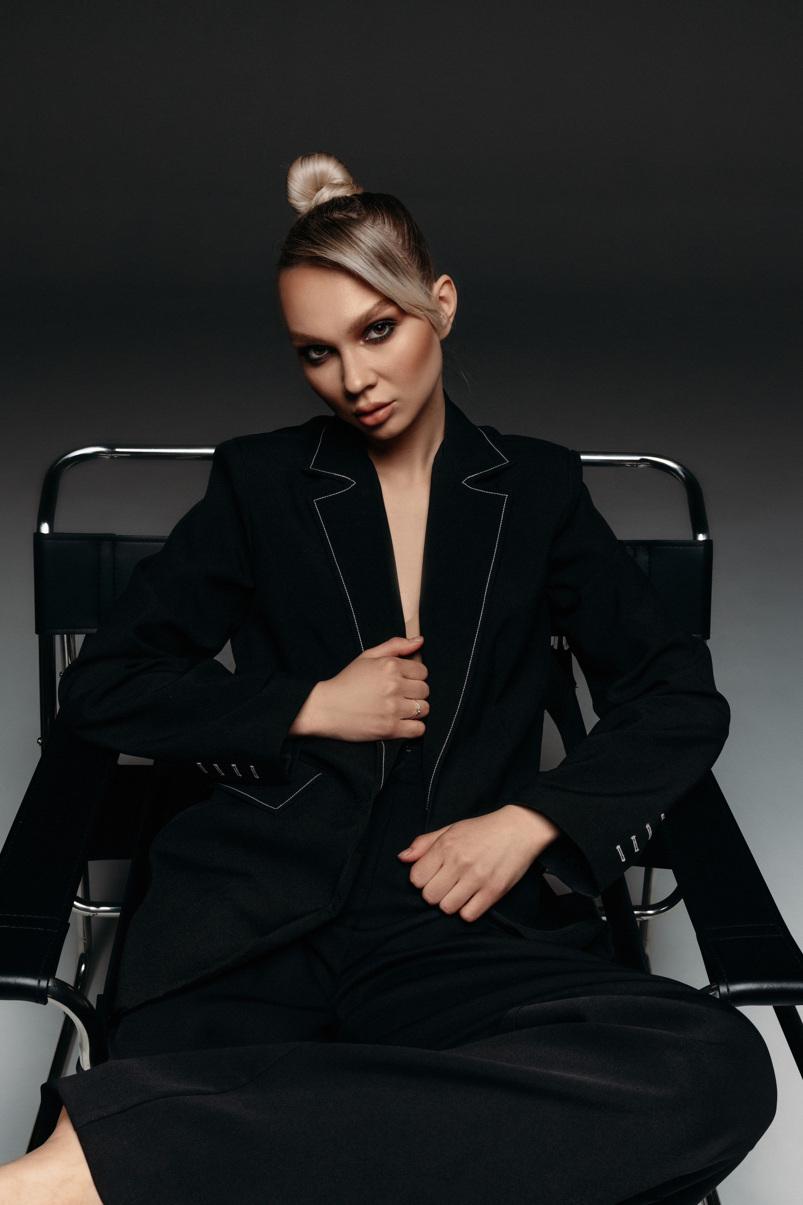 Юля. Главная