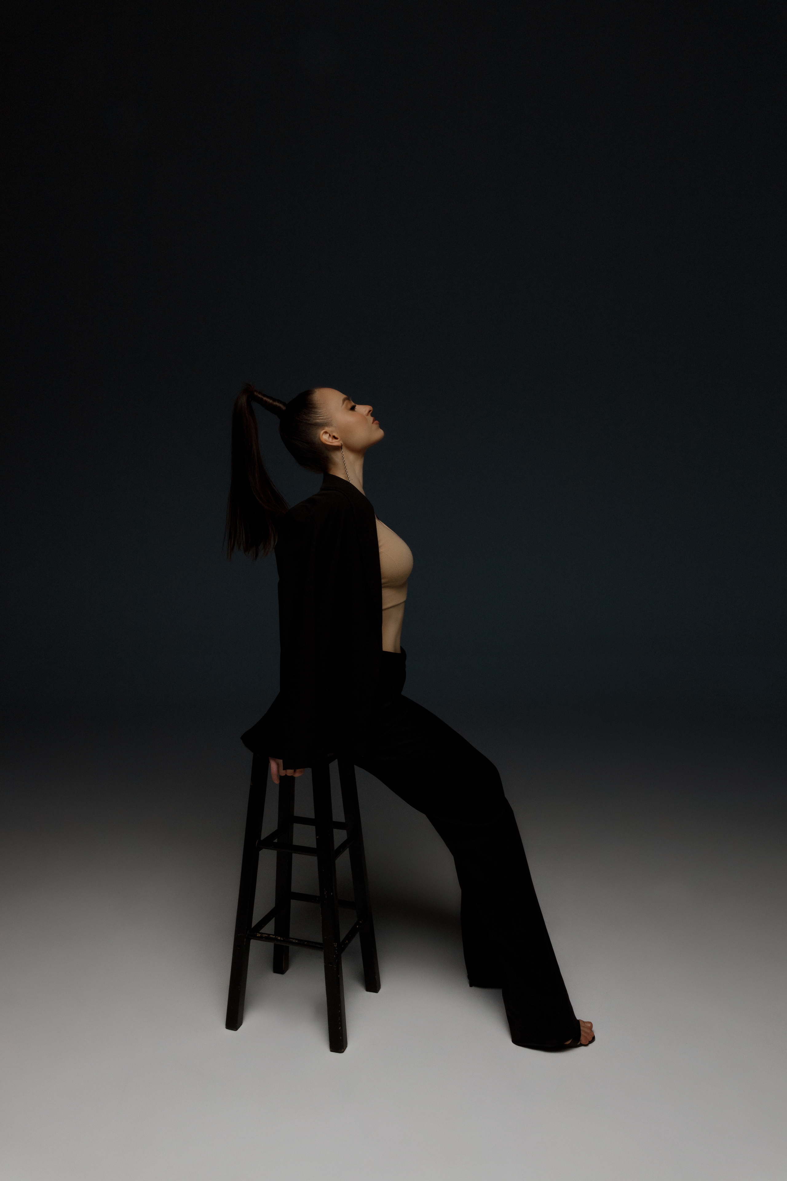 Эмма. Главная