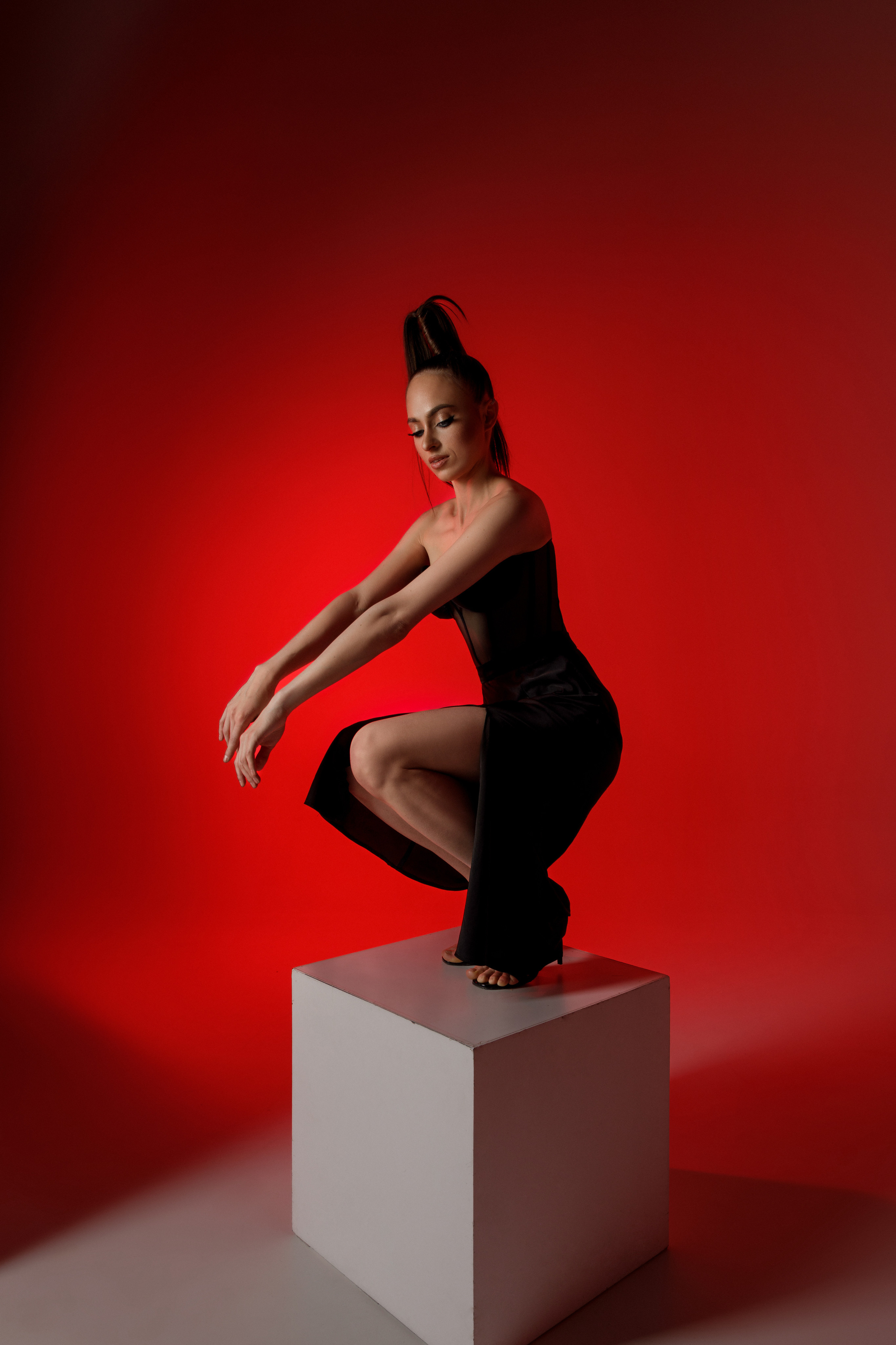 Эмма. Главная