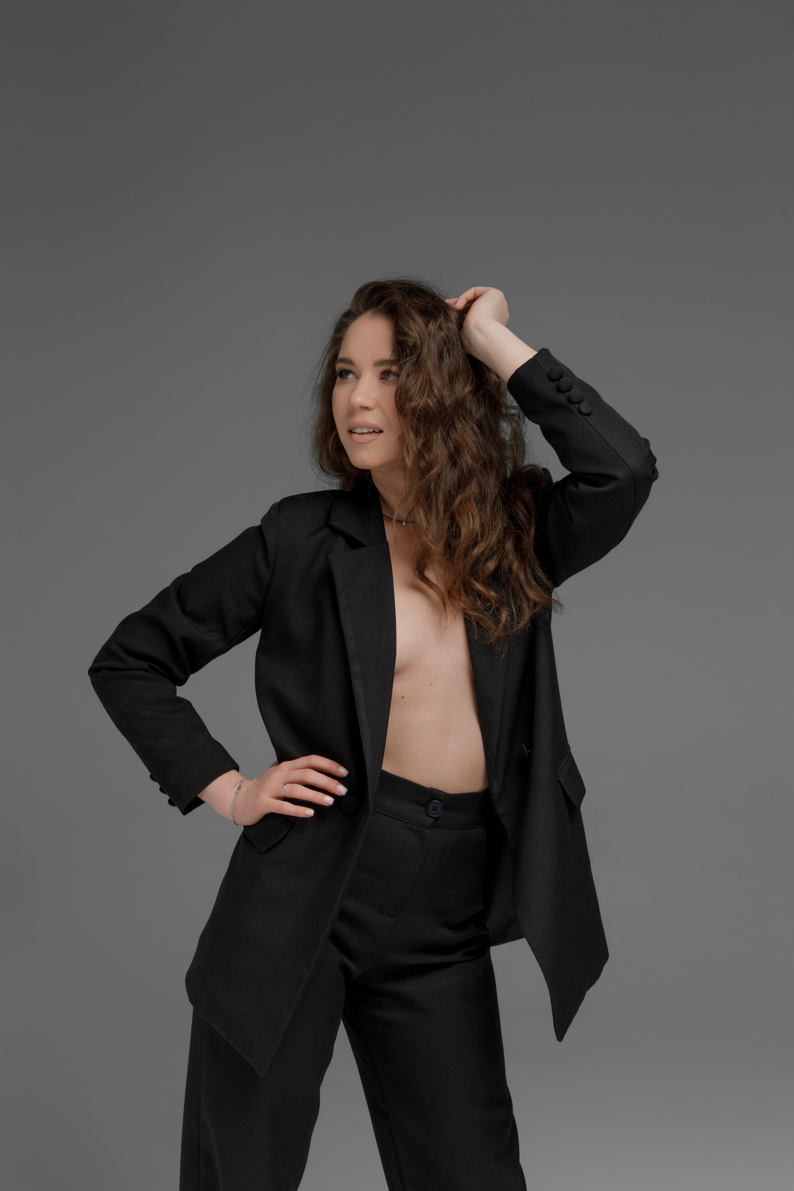 Юля. Главная