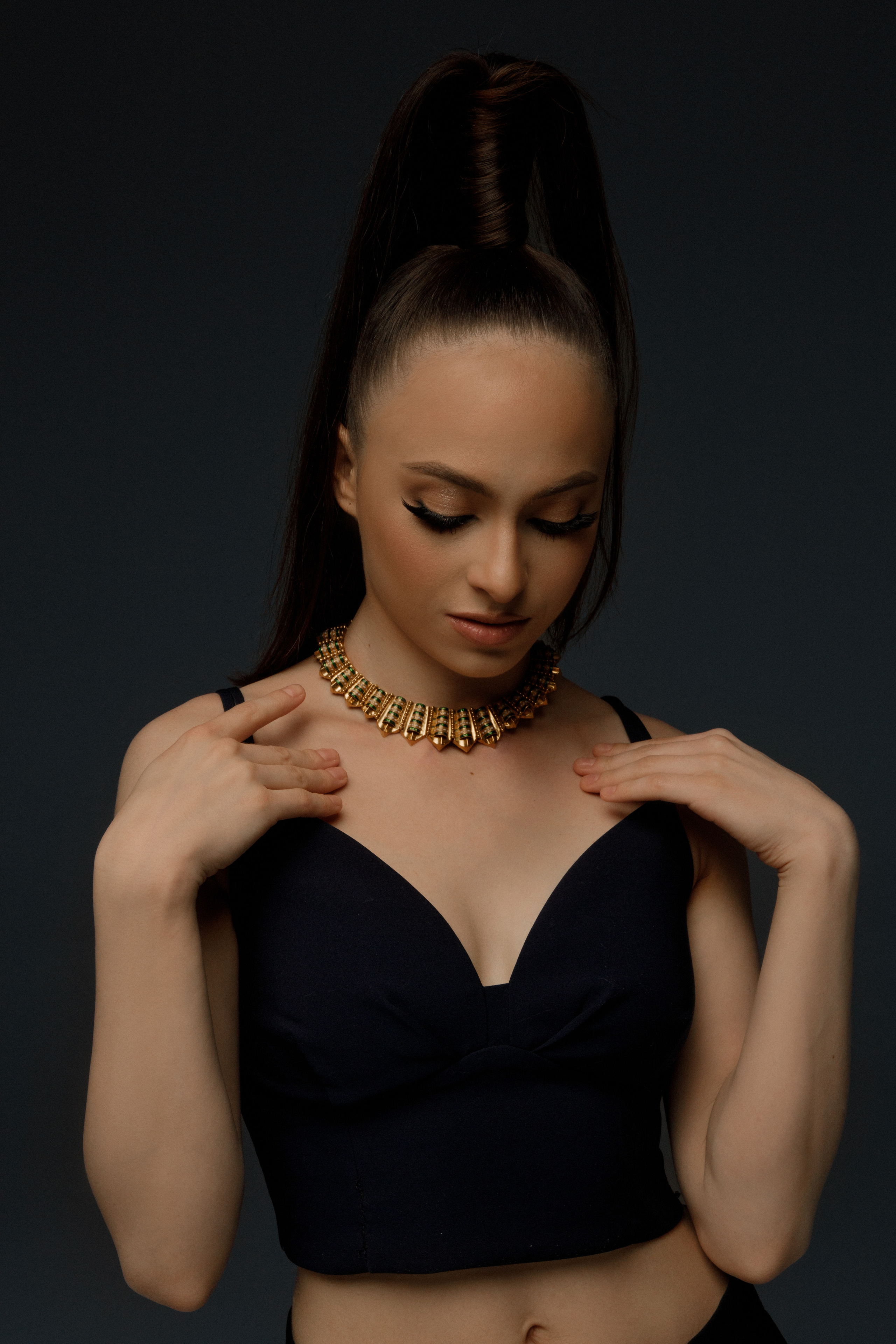 Эмма. Главная