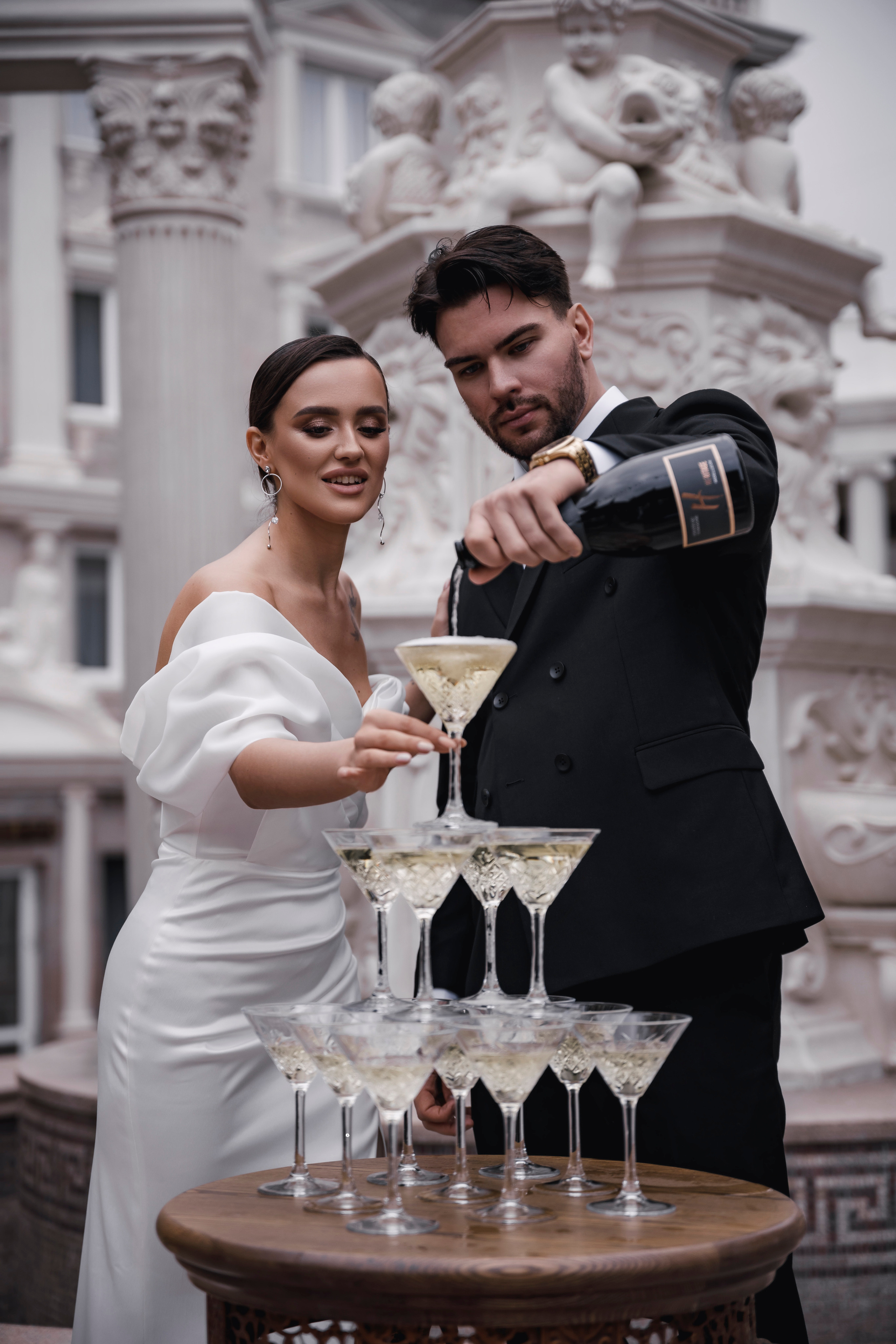 Лара и Алекс. Главная