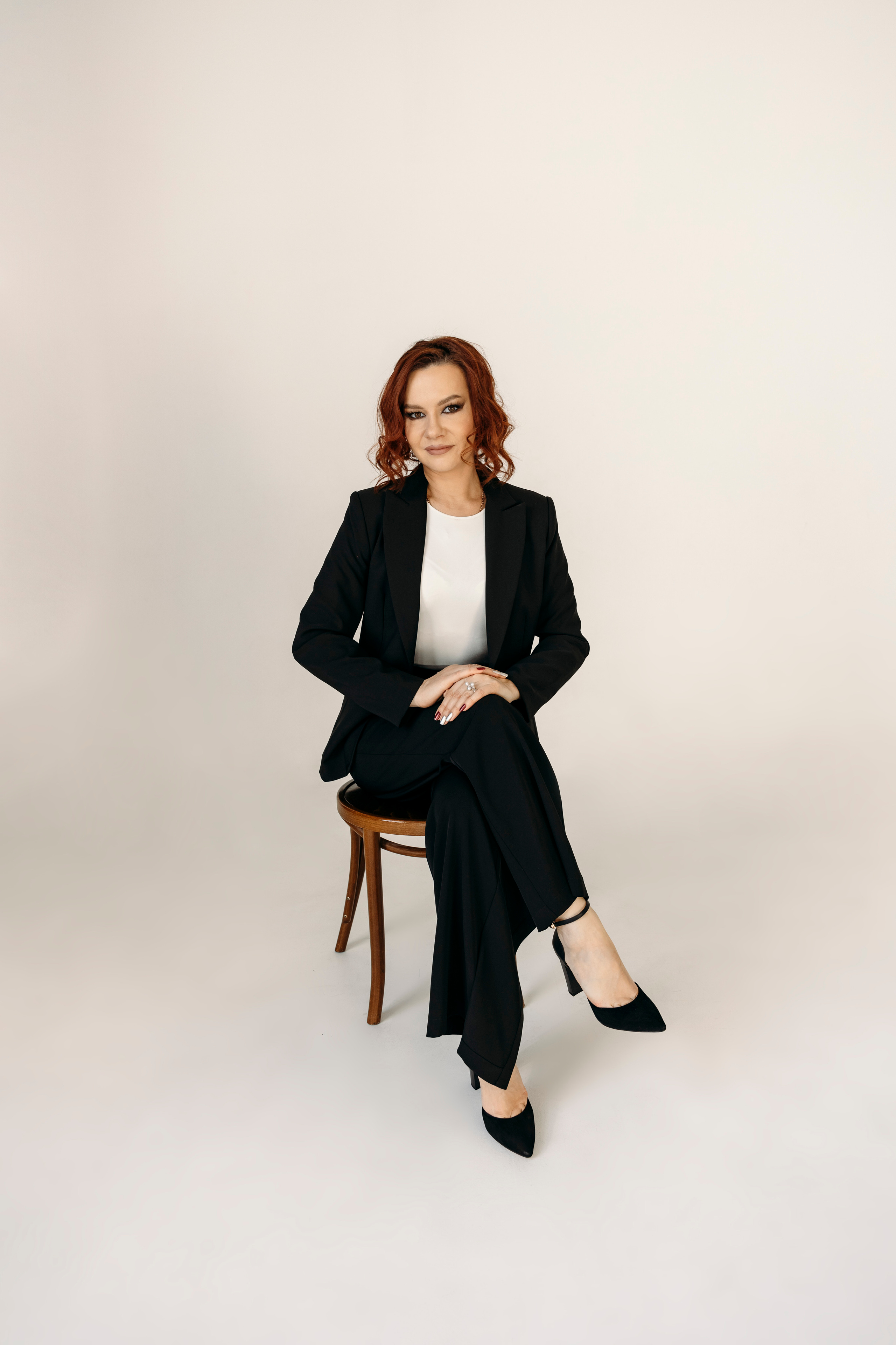 Анна и Лилия. Главная