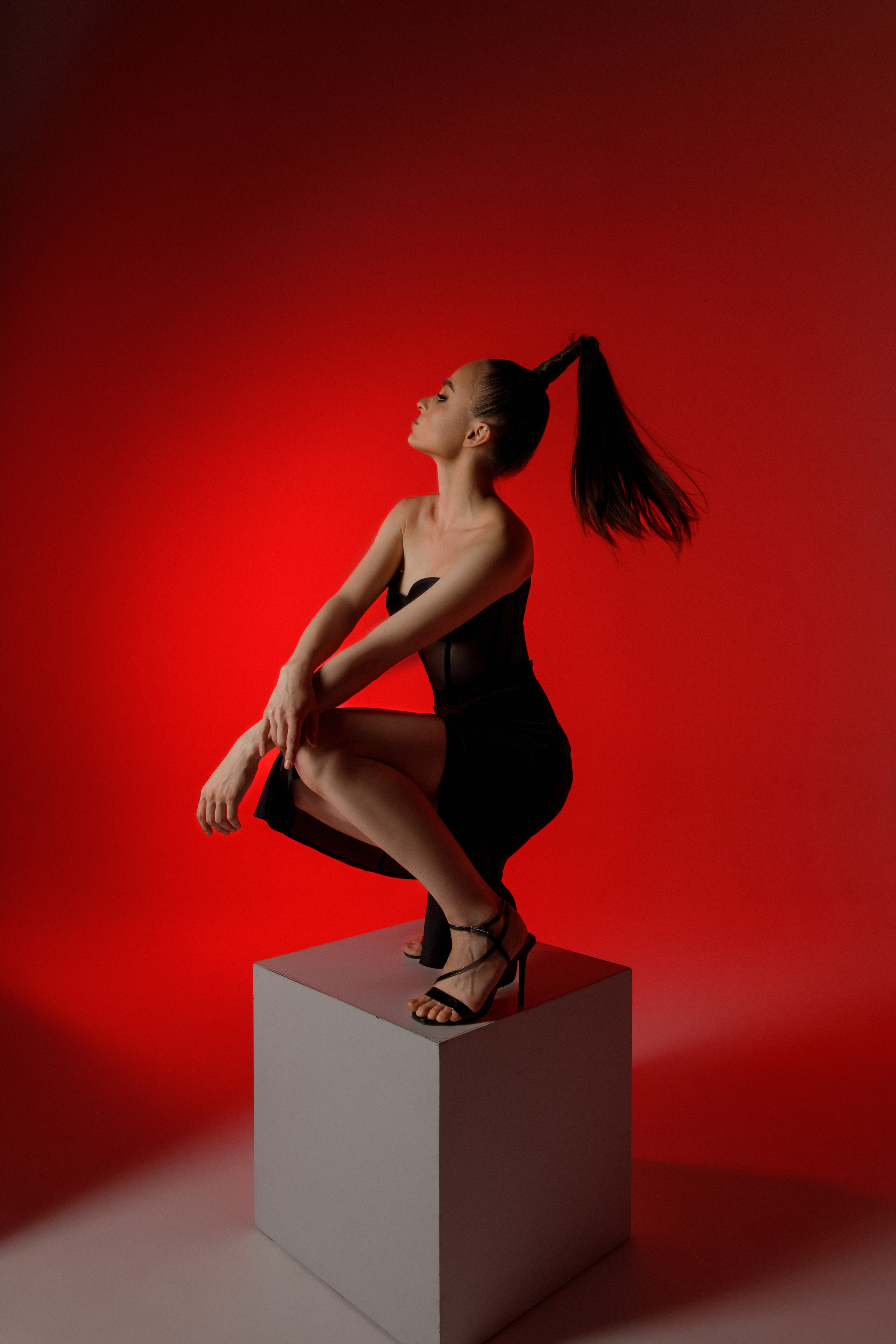 Эмма. Главная