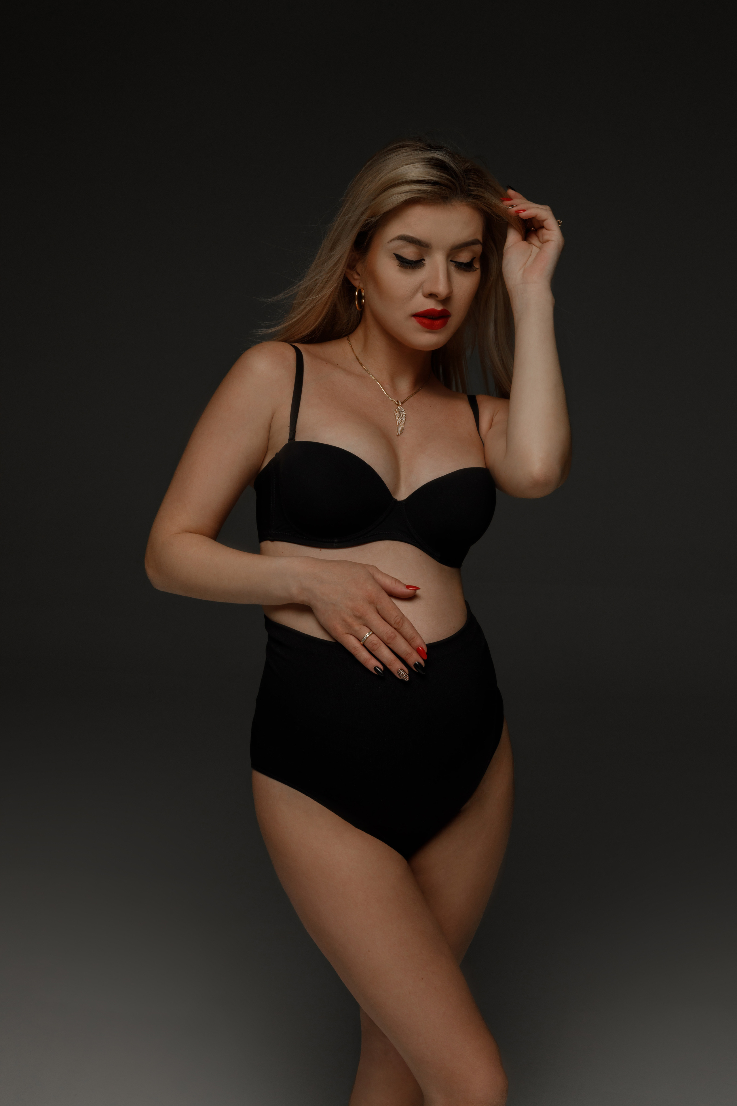 Кристина Максим Марсель. Главная