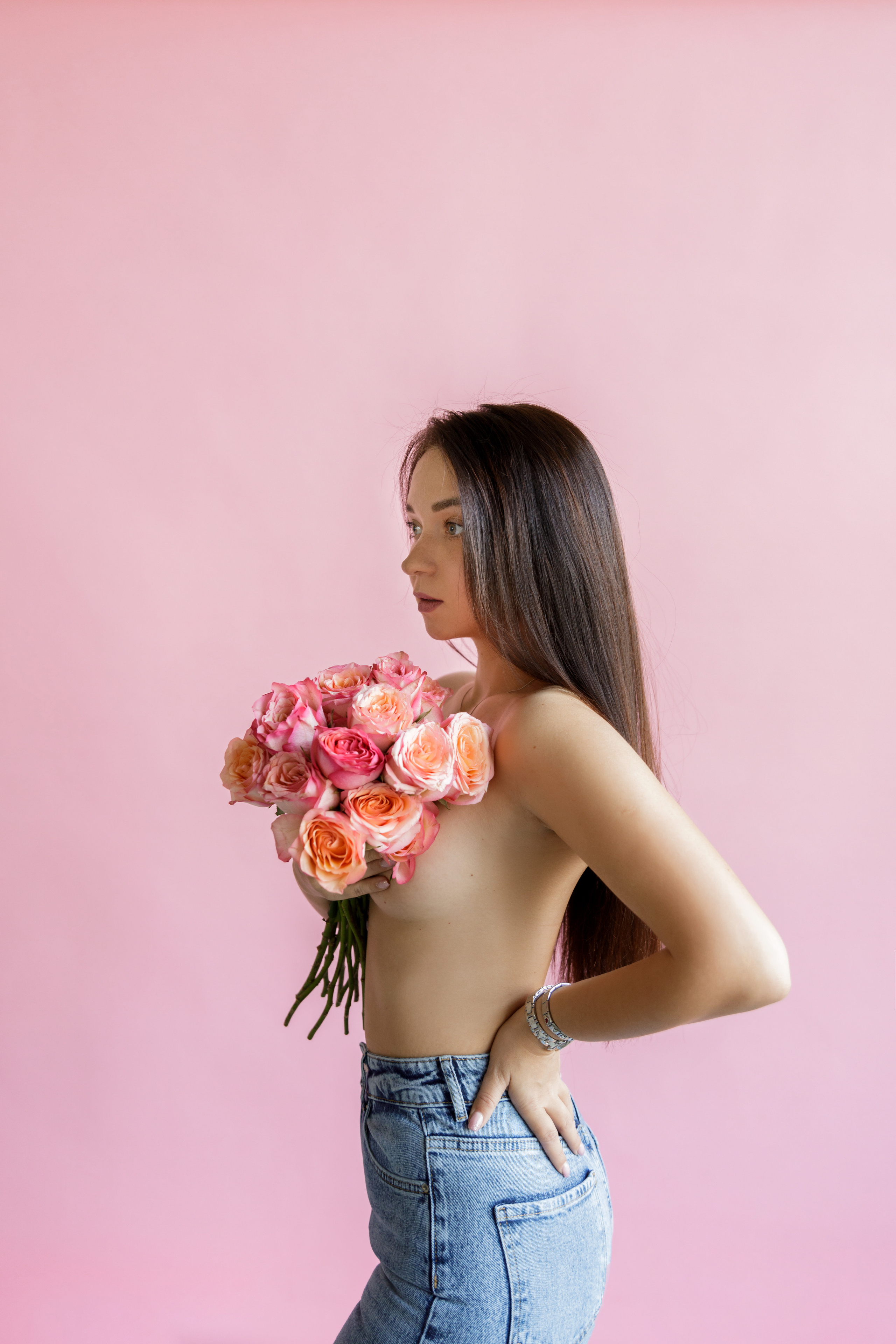 Ира. Главная