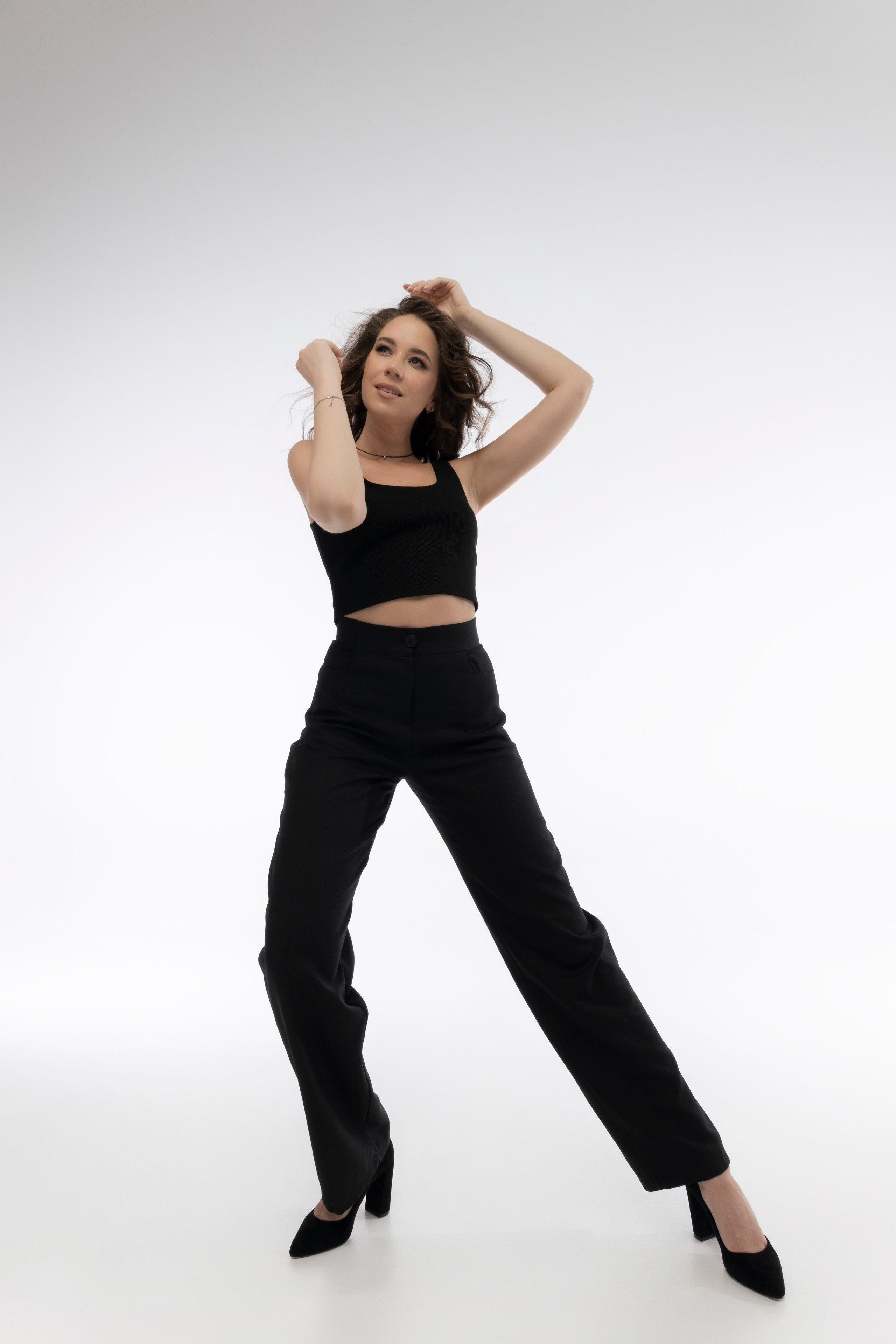 Юля. Главная