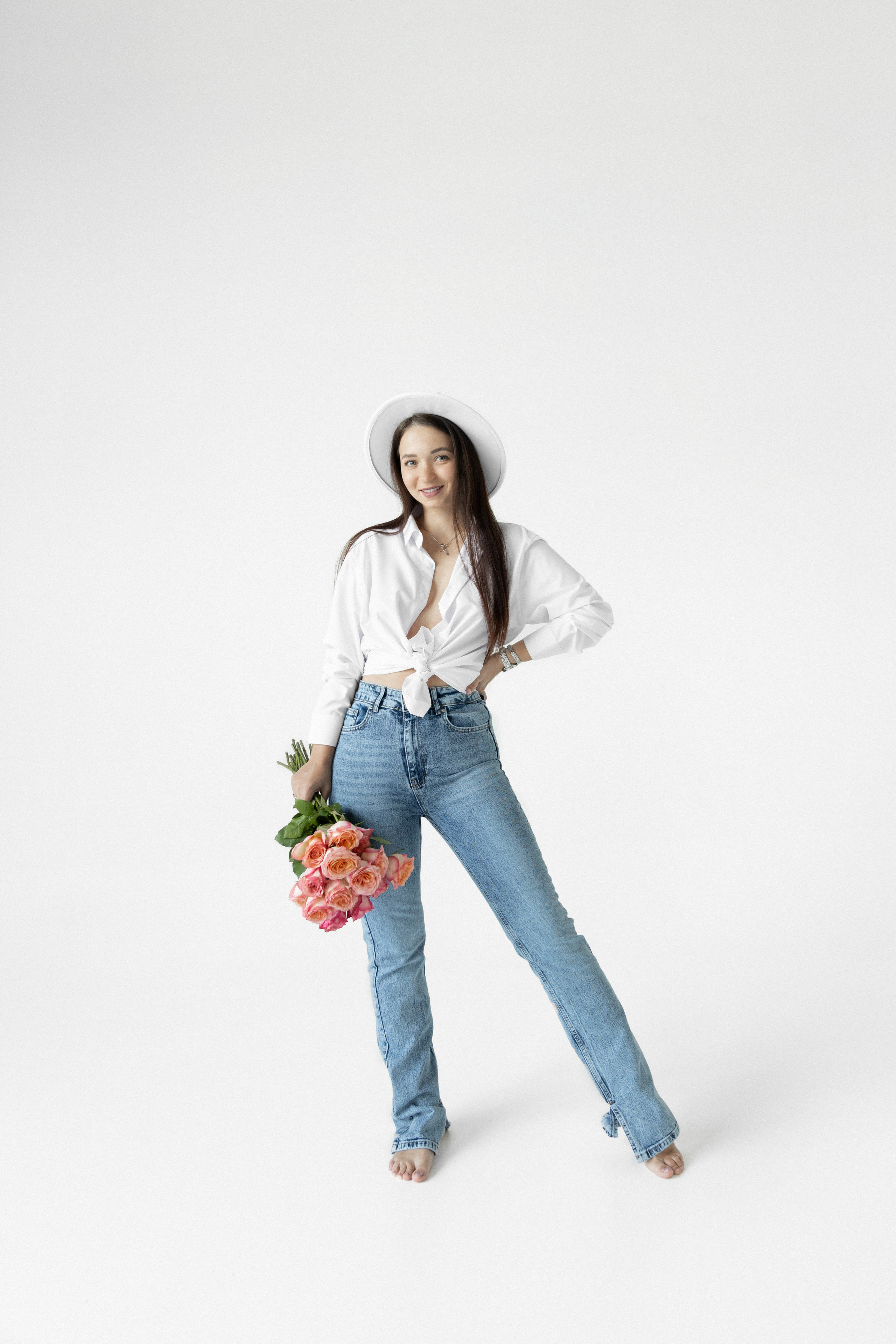 Ира. Главная