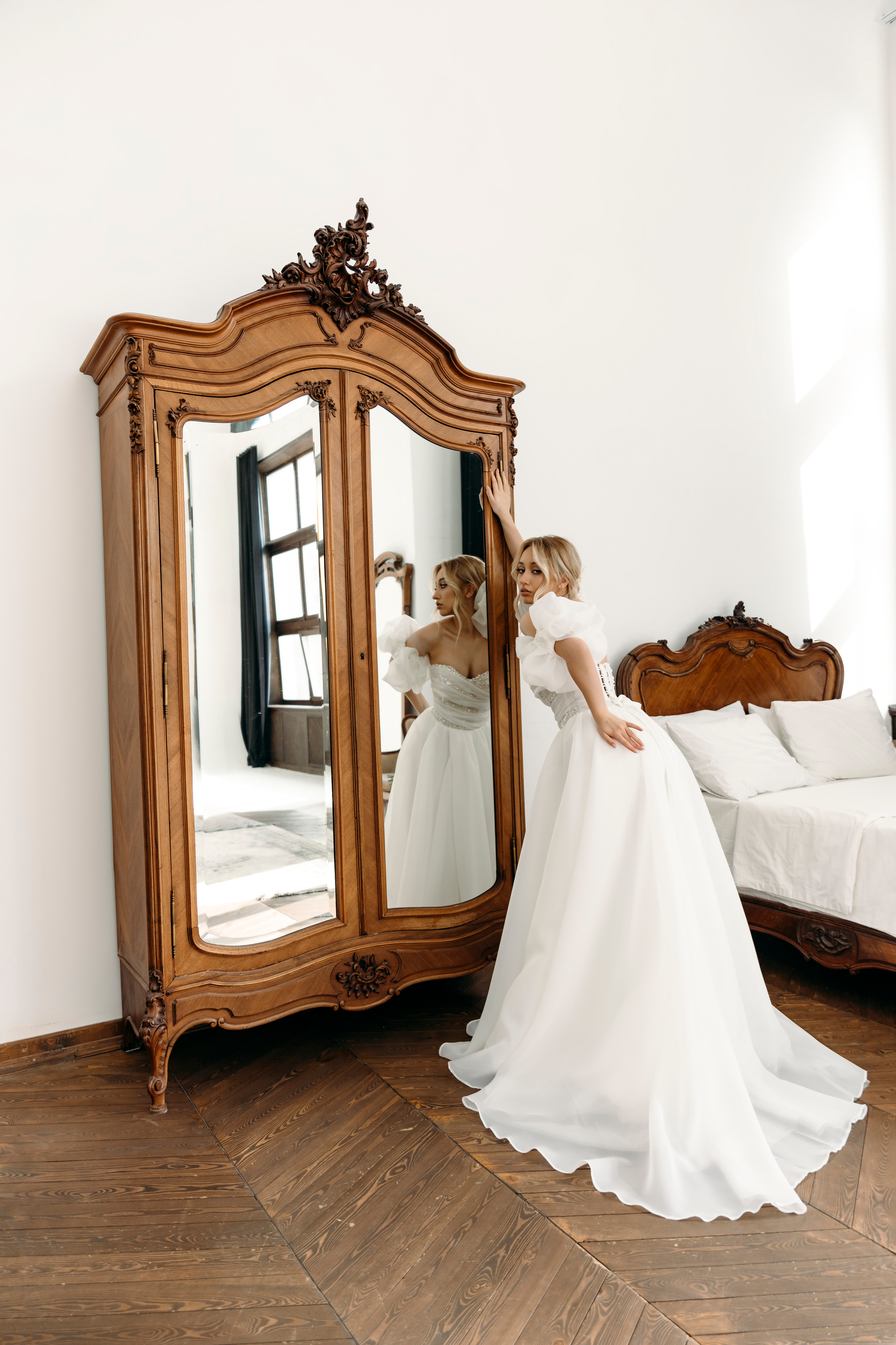 Елизавета. Главная