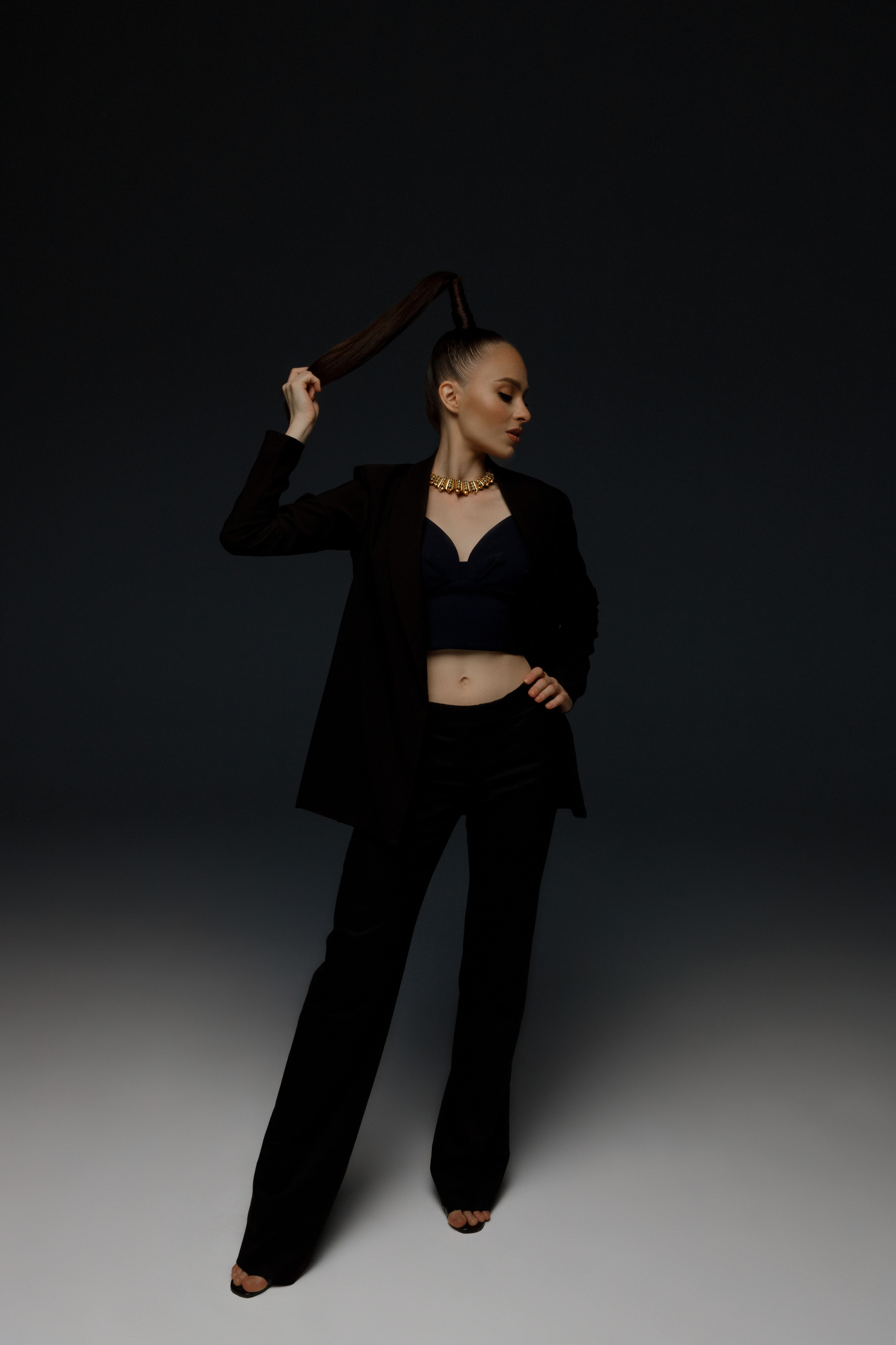 Эмма. Главная