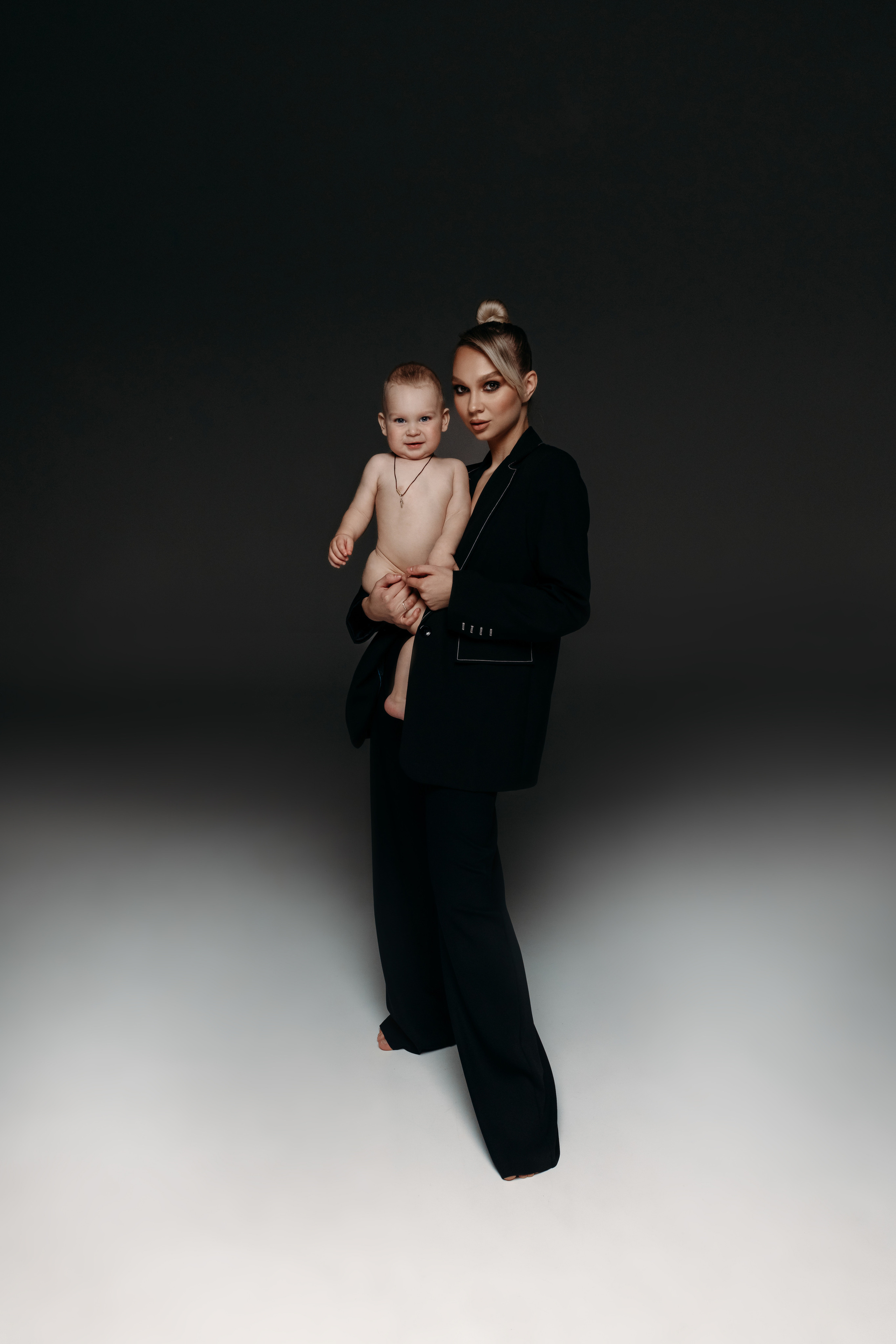 Юля. Главная