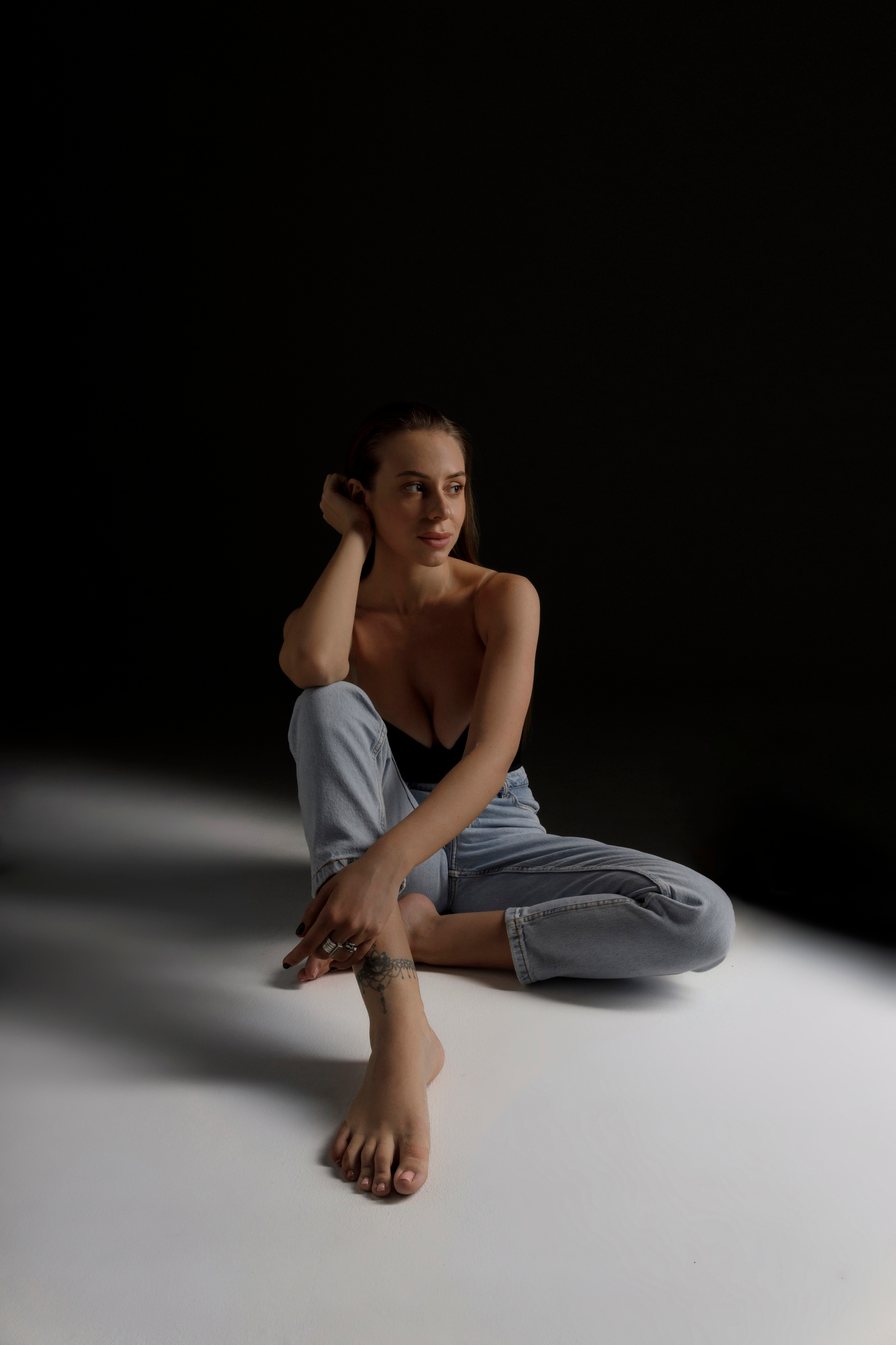 Александра. Главная