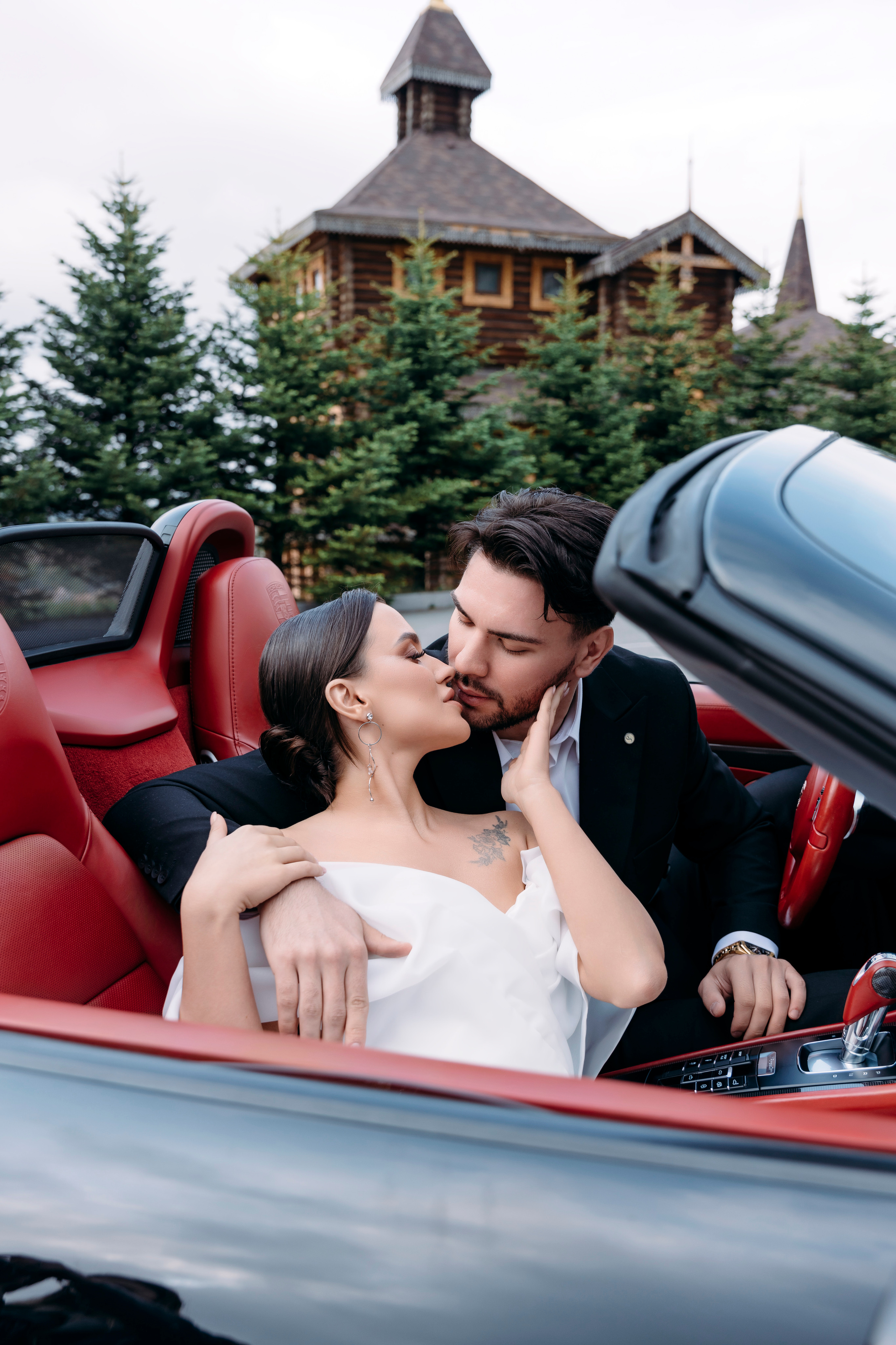 Лара и Алекс. Главная