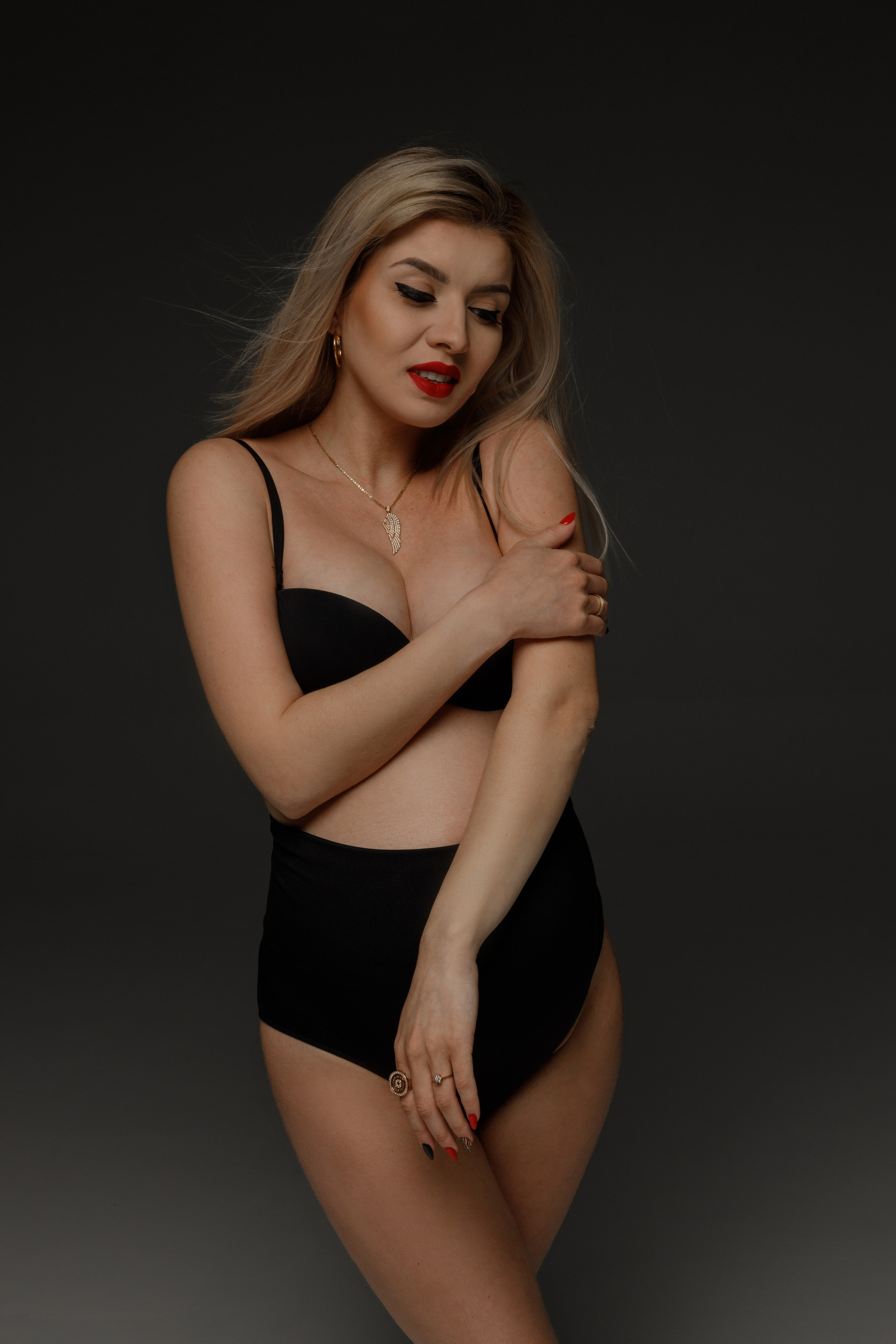 Кристина Максим Марсель. Главная