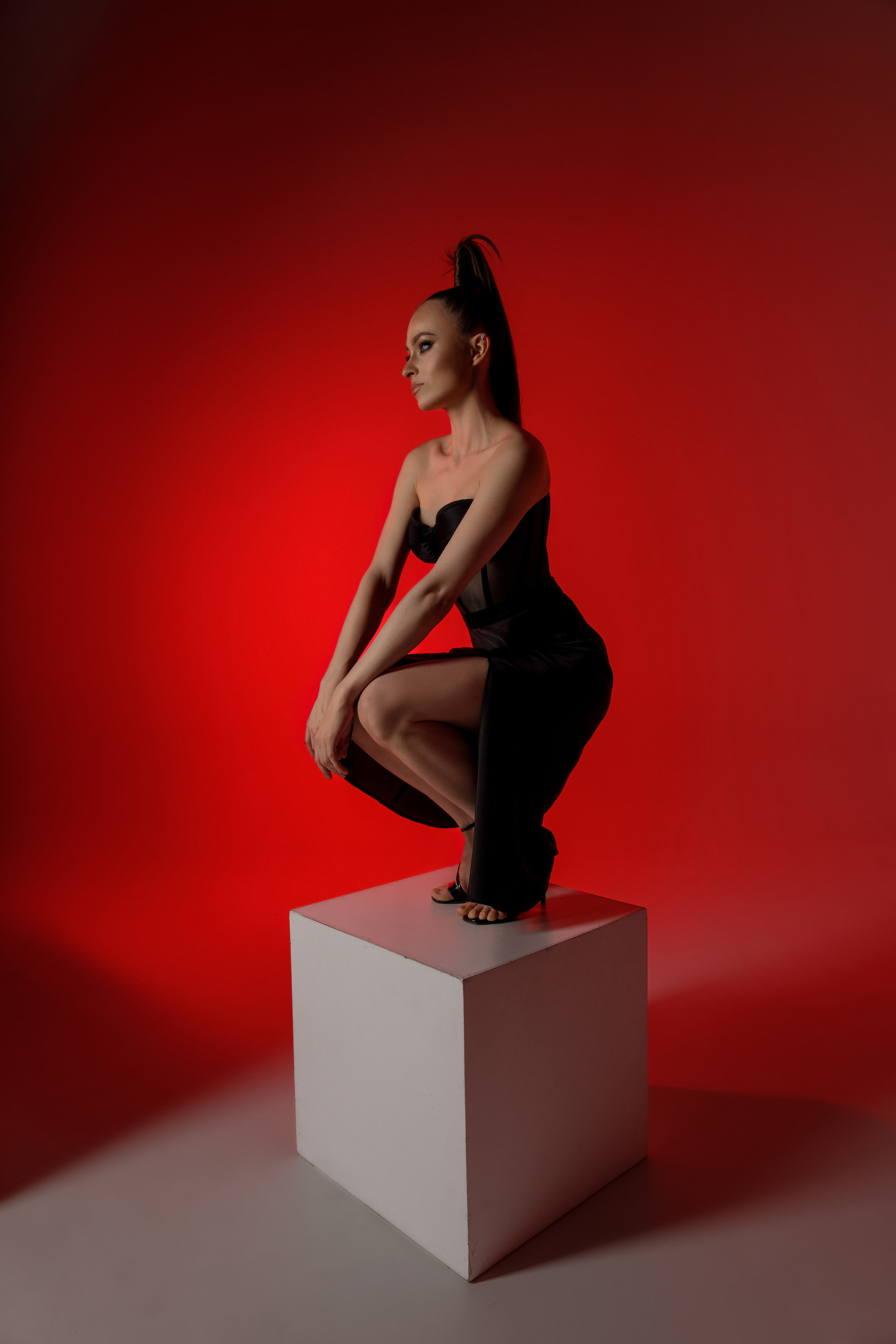 Эмма. Главная