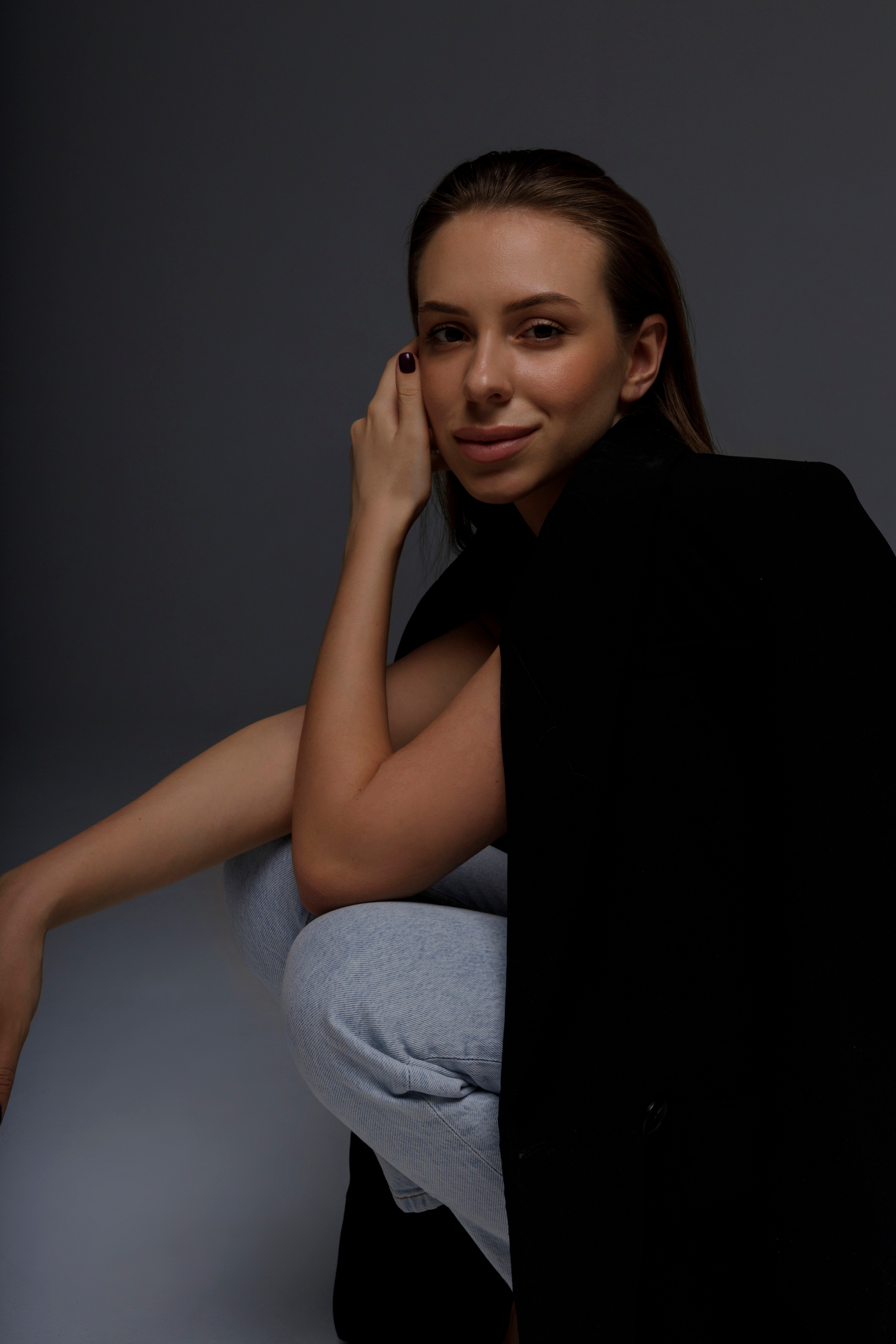 Александра. Главная