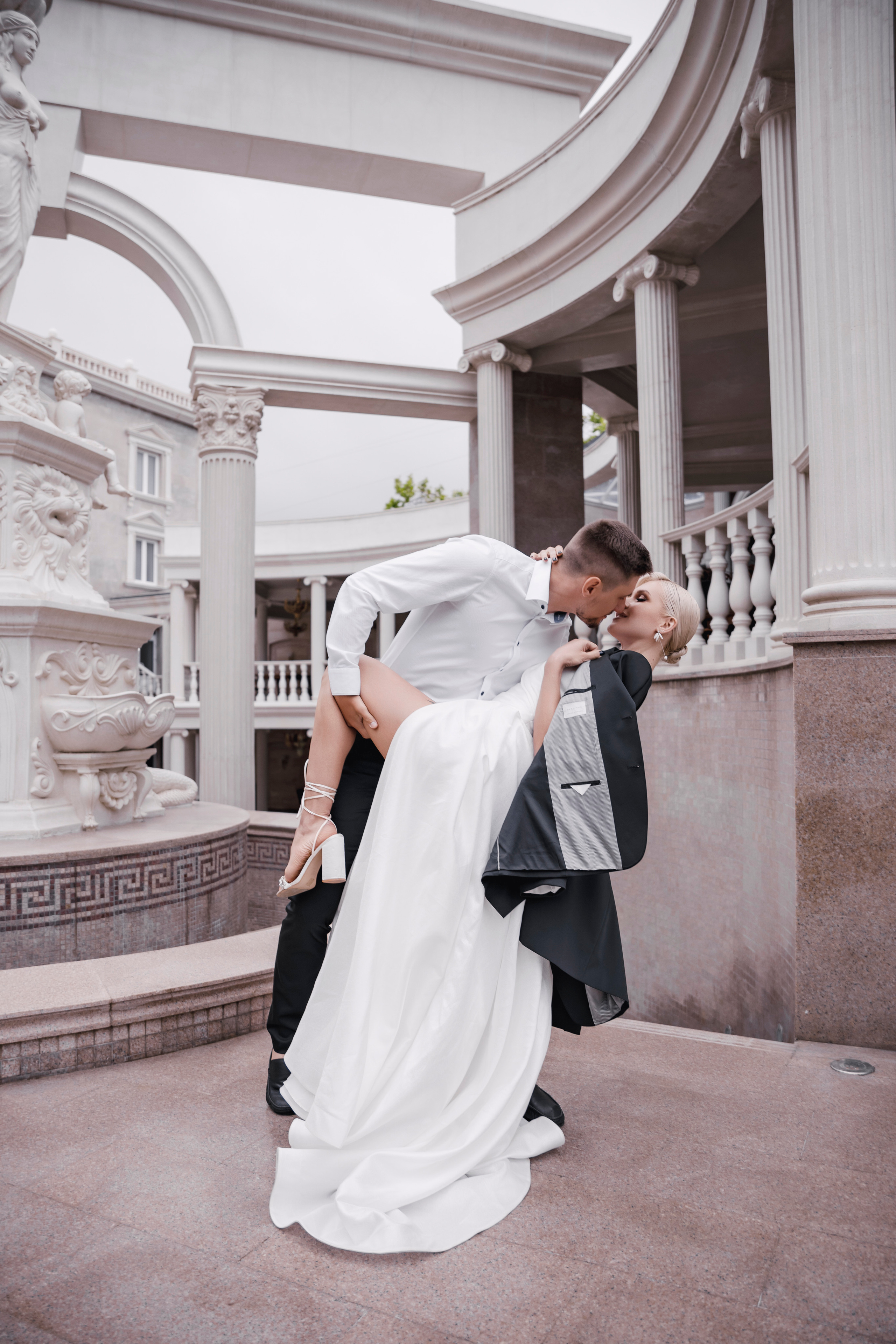 Елена и Виктор. Главная