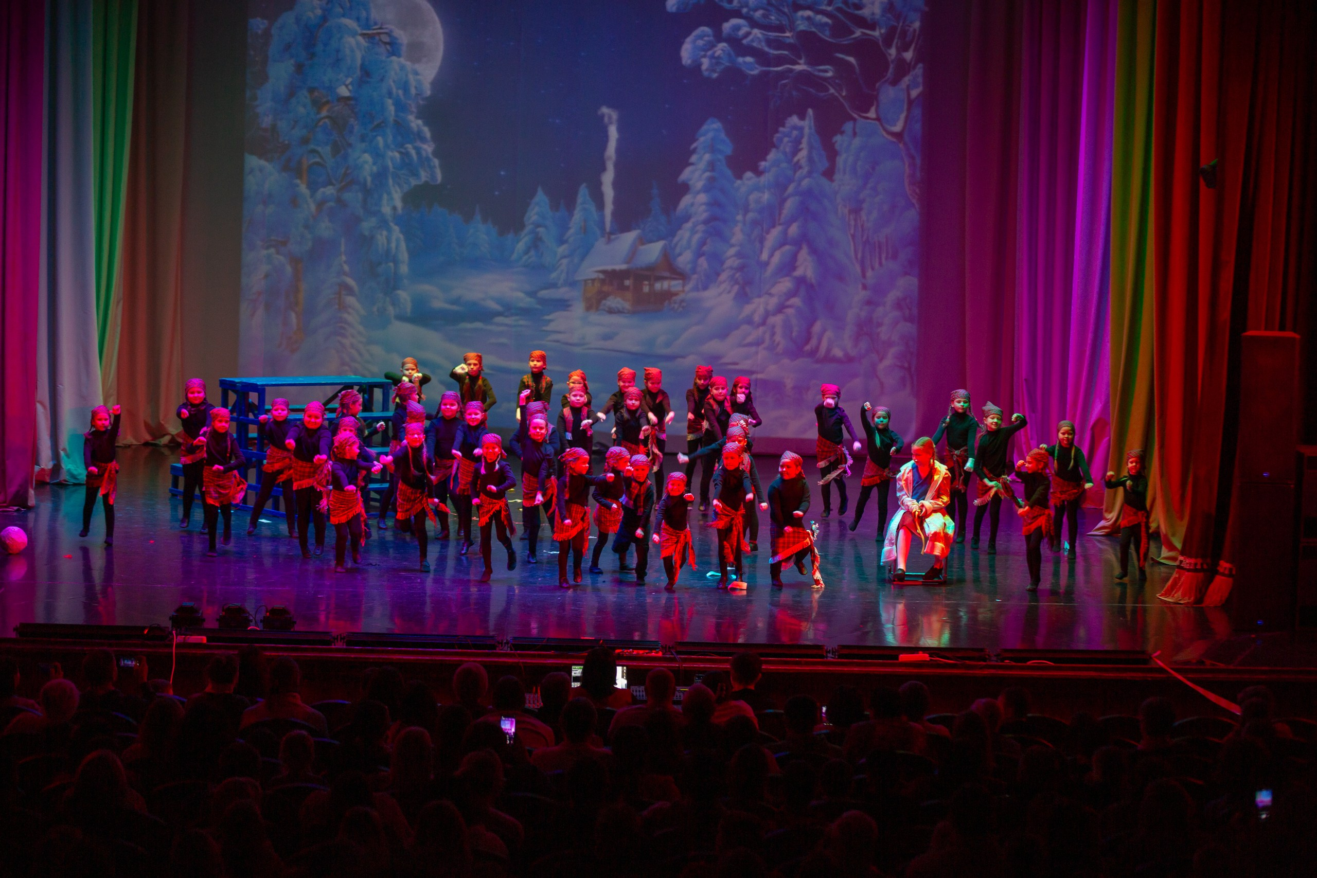 ТС Фантазия — «Снежная королева». Профессиональный фотограф в Мценске и Орловской области