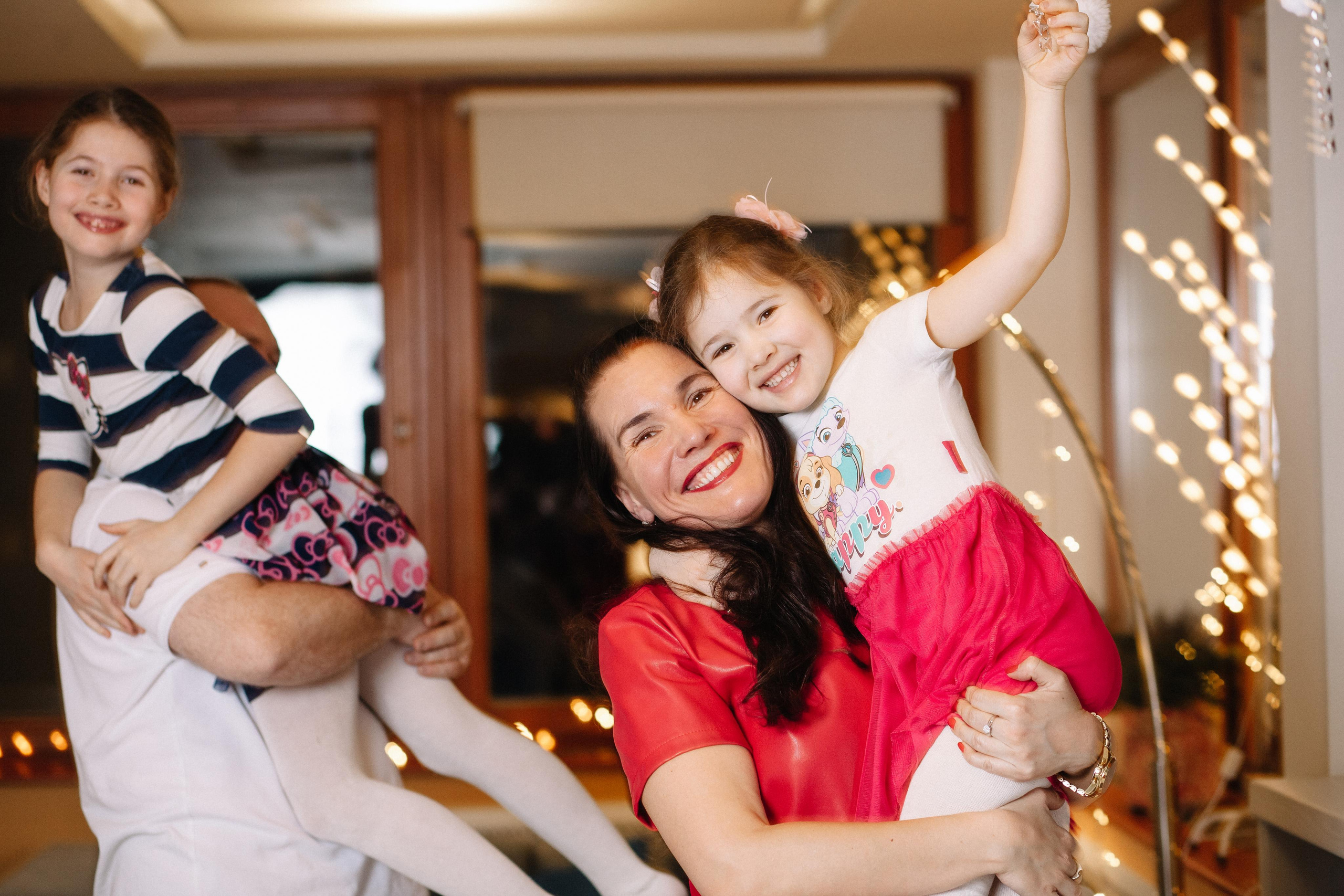 НГ Аквамарин. Семейный и свадебный фотограф в Майкопе Михаил Мартиросян