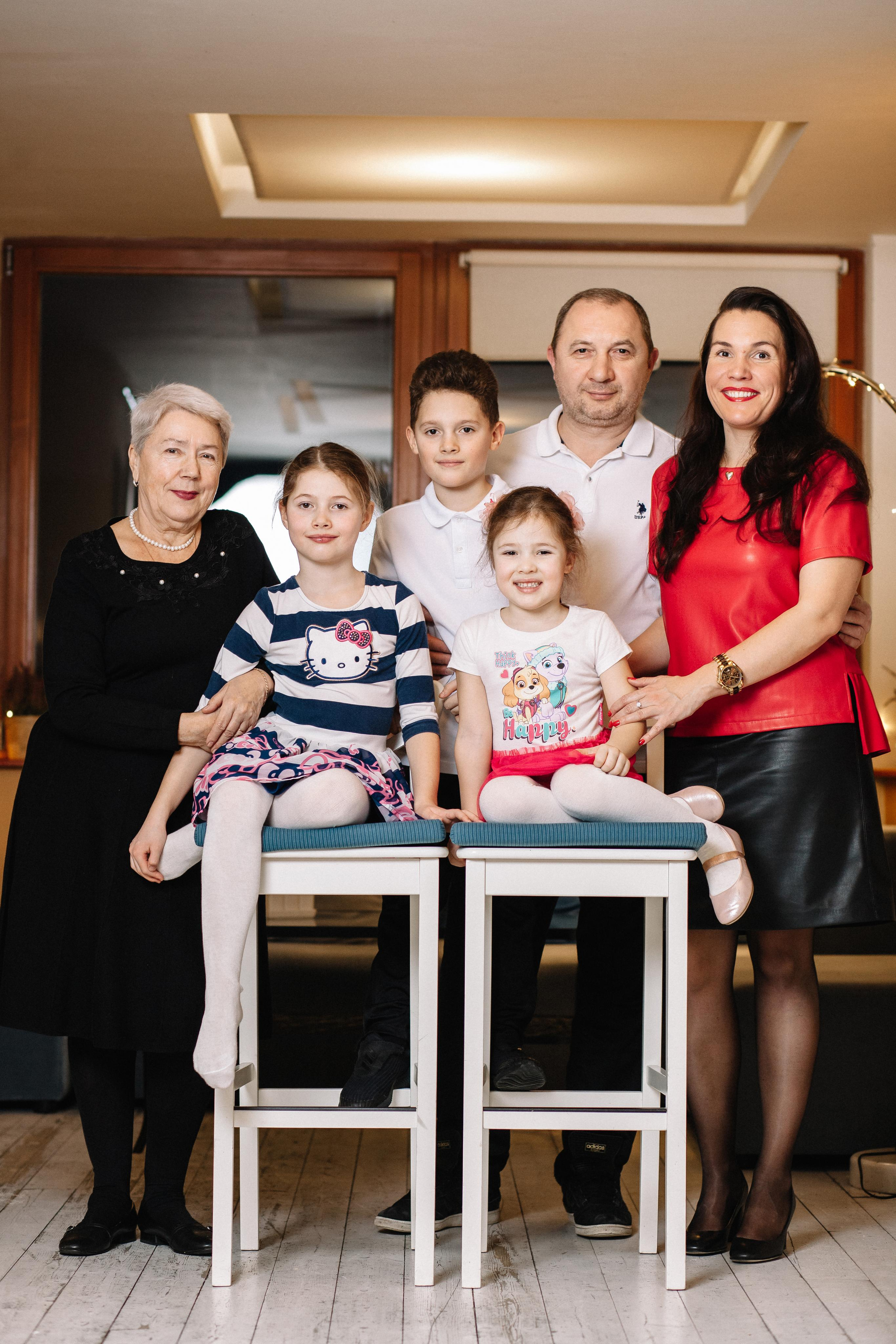 НГ Аквамарин. Семейный и свадебный фотограф в Майкопе Михаил Мартиросян