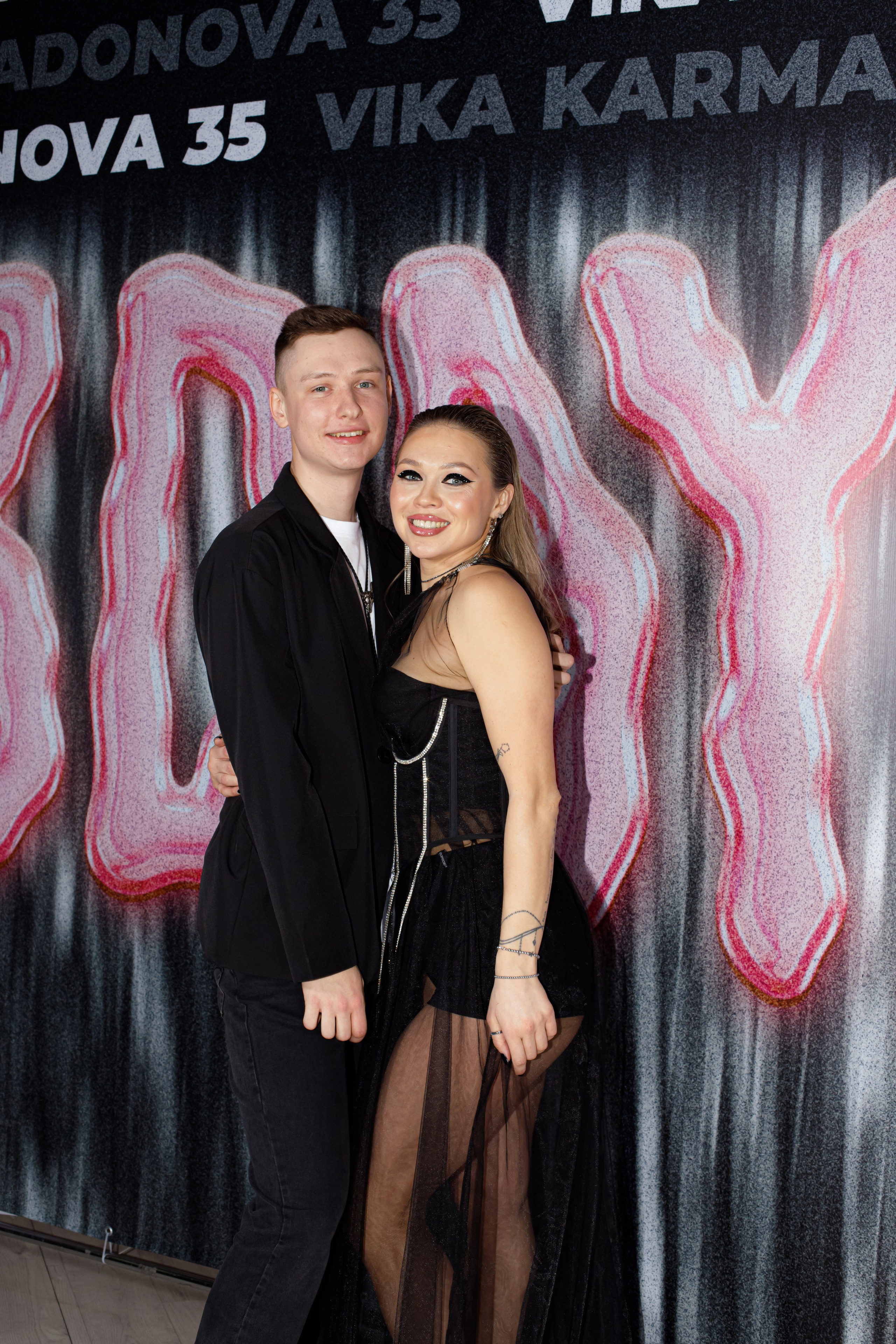 VIKA KARMADONOVA. Photokarish