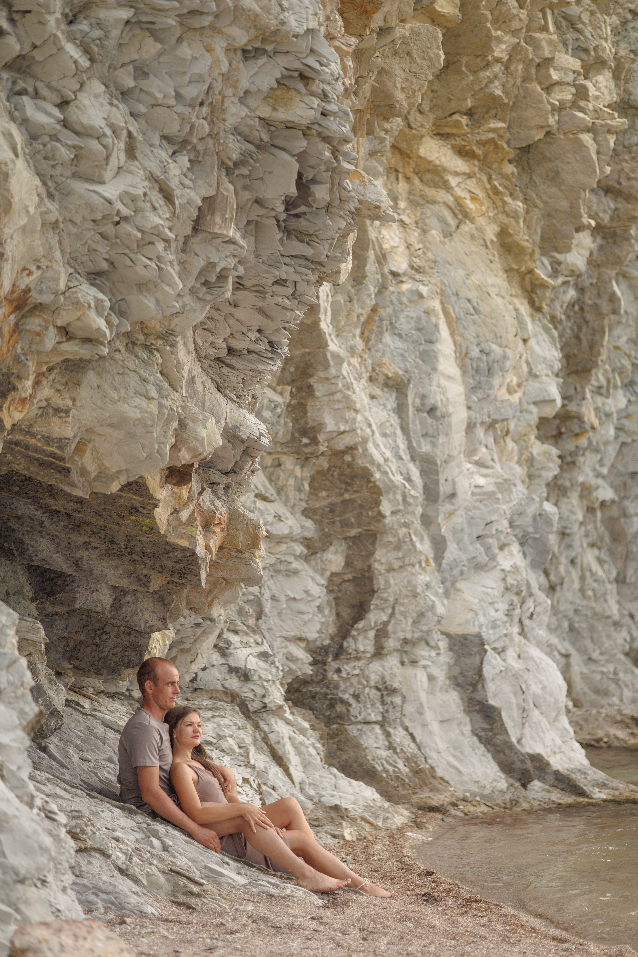 На пустынном пляже. Семейный и портретный фотограф в Геленджике Любовь Бодрова