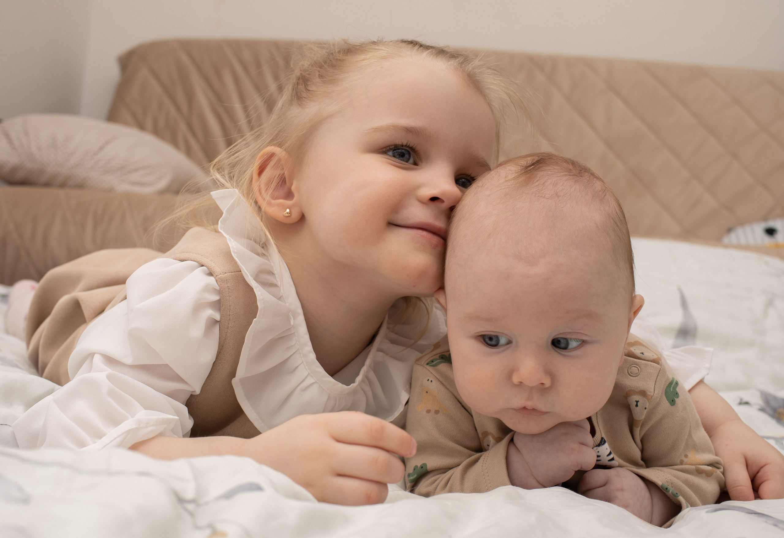 Семейная «Лайт». Фотограф новорожденных в Екатеринбурге
