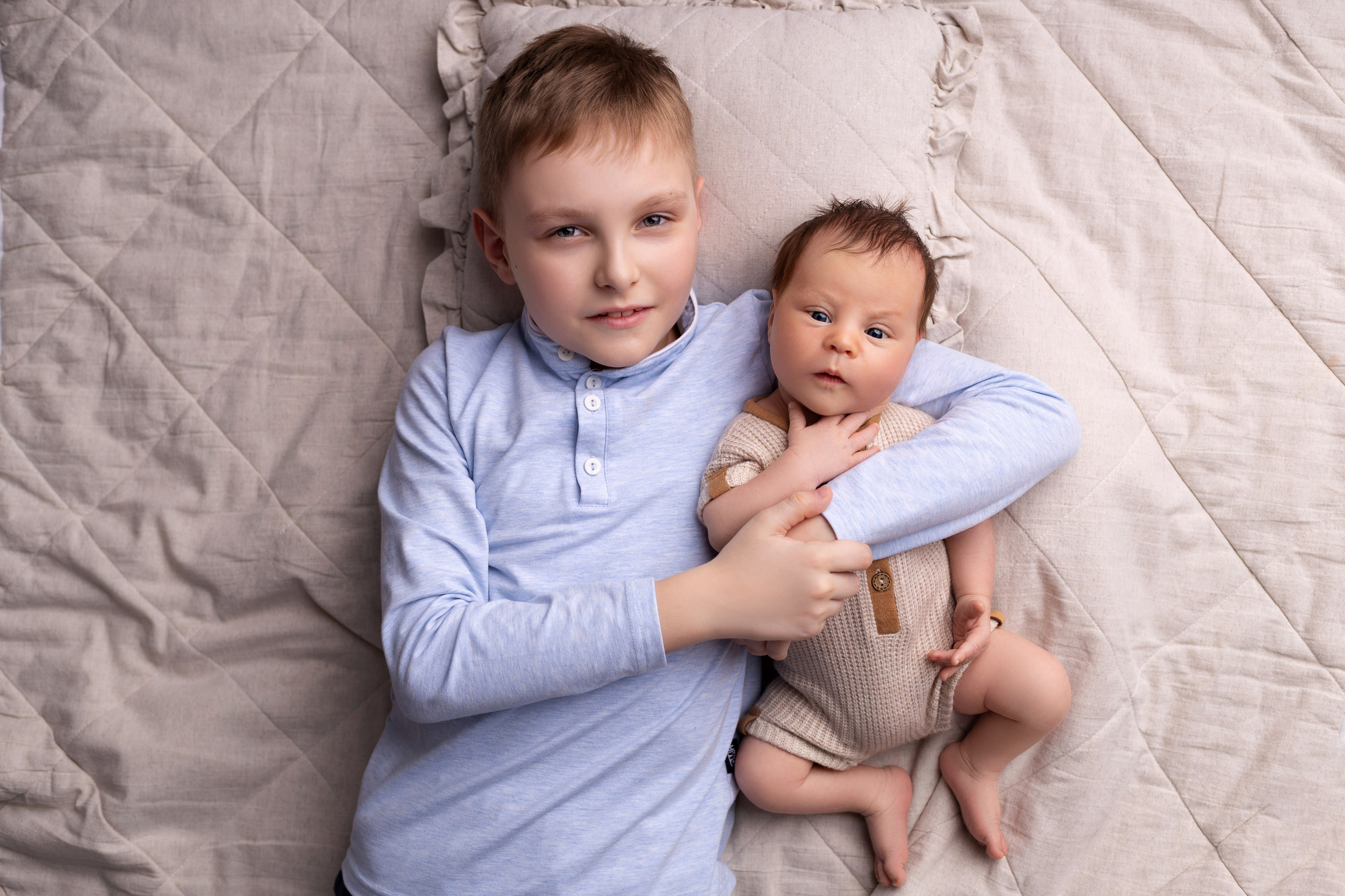 Семейные кадры от Elvira Kamaeva. Фотограф новорожденных малышей в Омске и Омской области Эльвира Камаева