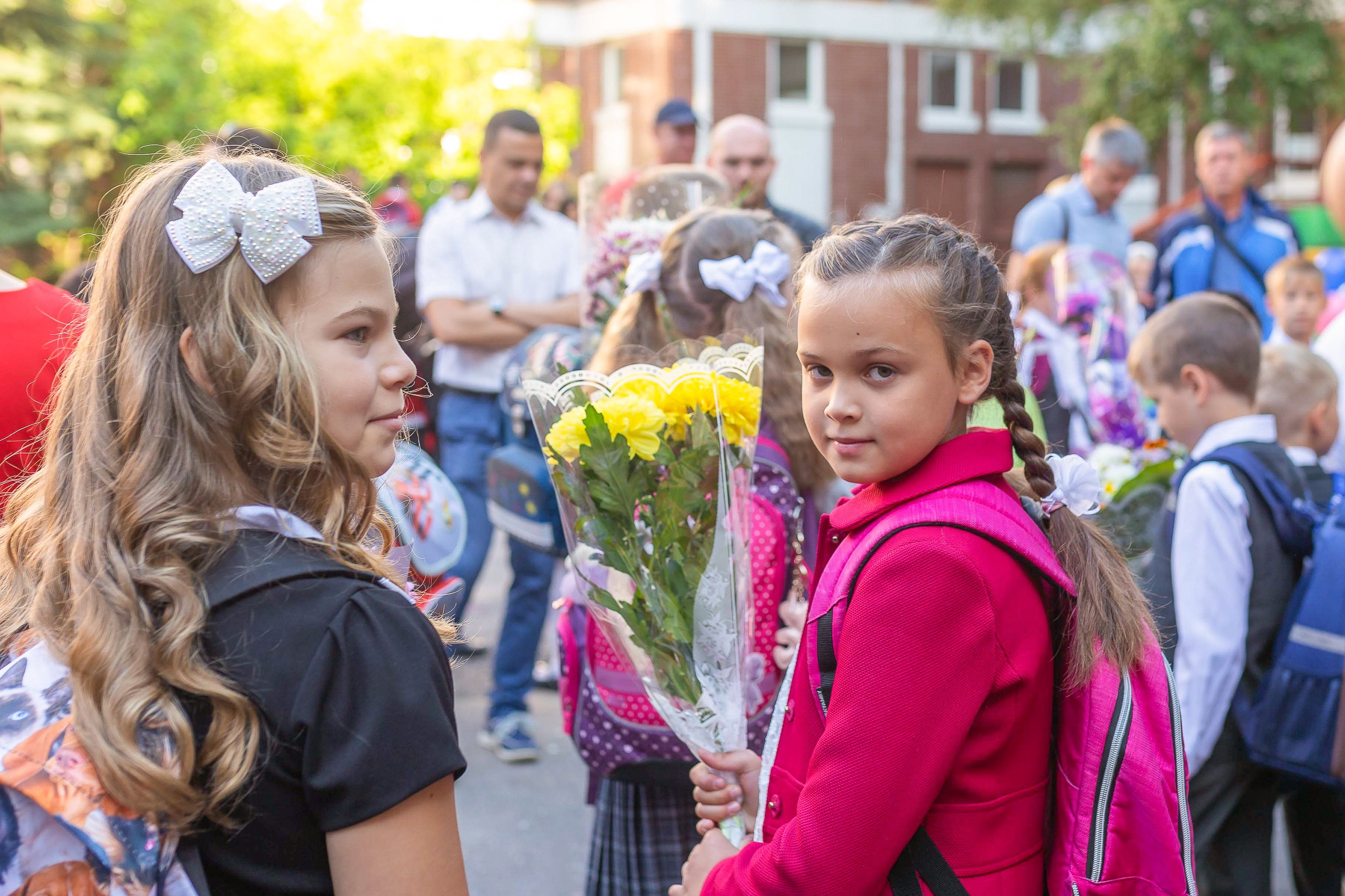 Линейка 1 сентября. Свадебный и Репортажный фотограф в Санкт-Петербурге