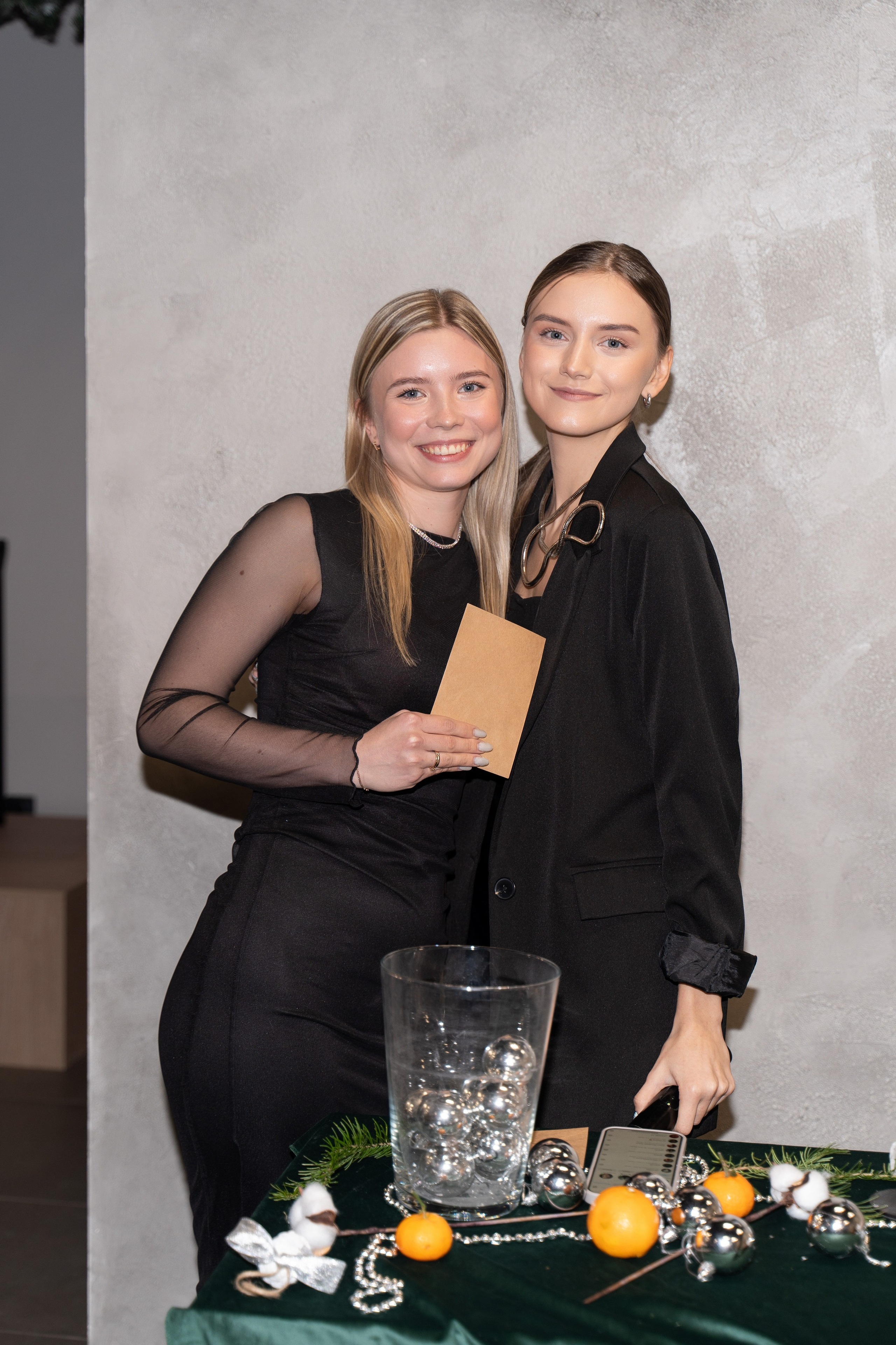 Корпоратив студии маникюра VTOPE. Margosha-ph.ru