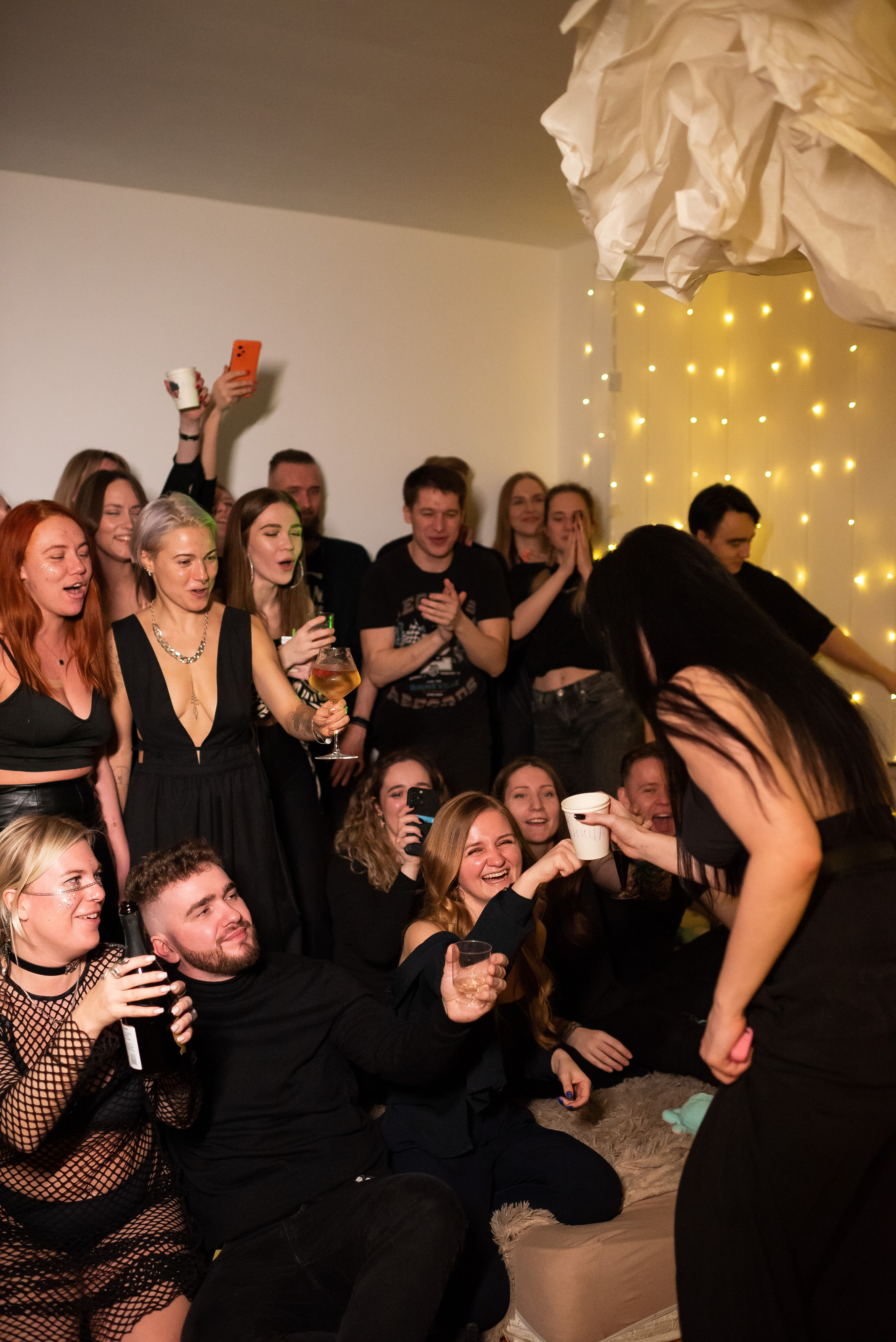 Blackparty дома у Юлии. Репортажный фотограф в Москве Alena Sfotkaet