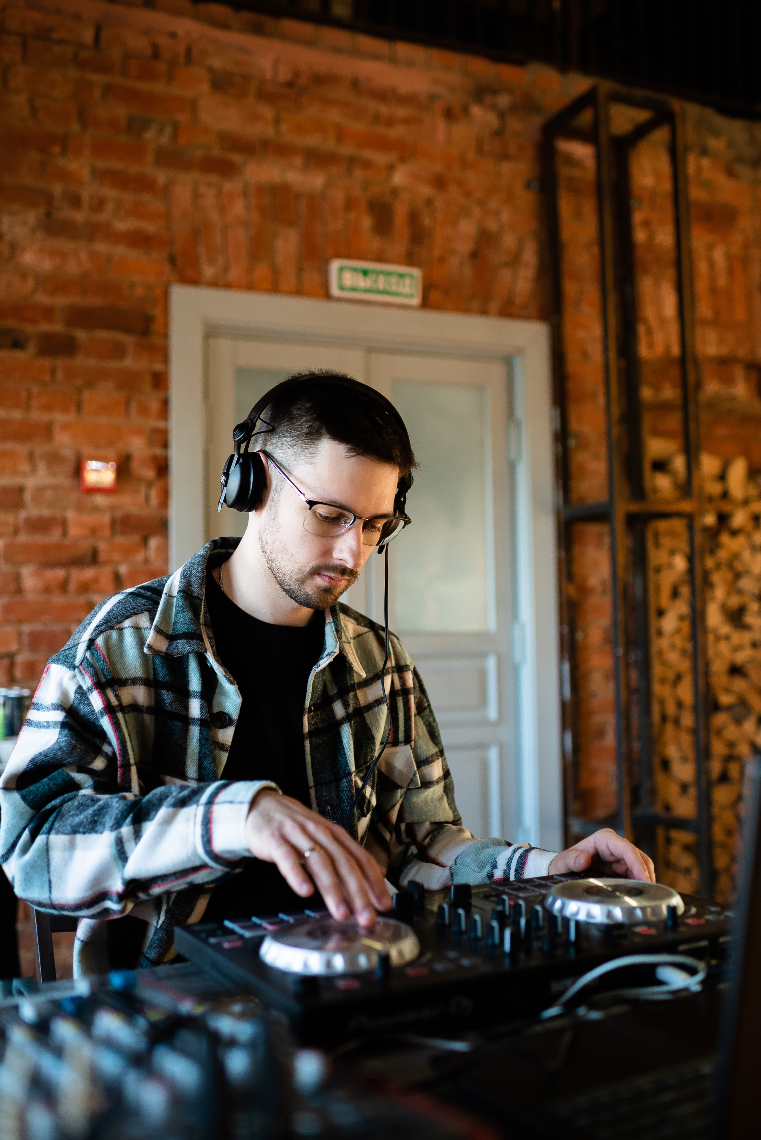 Нетворкинг в лофте. Репортажный фотограф в Москве Alena Sfotkaet