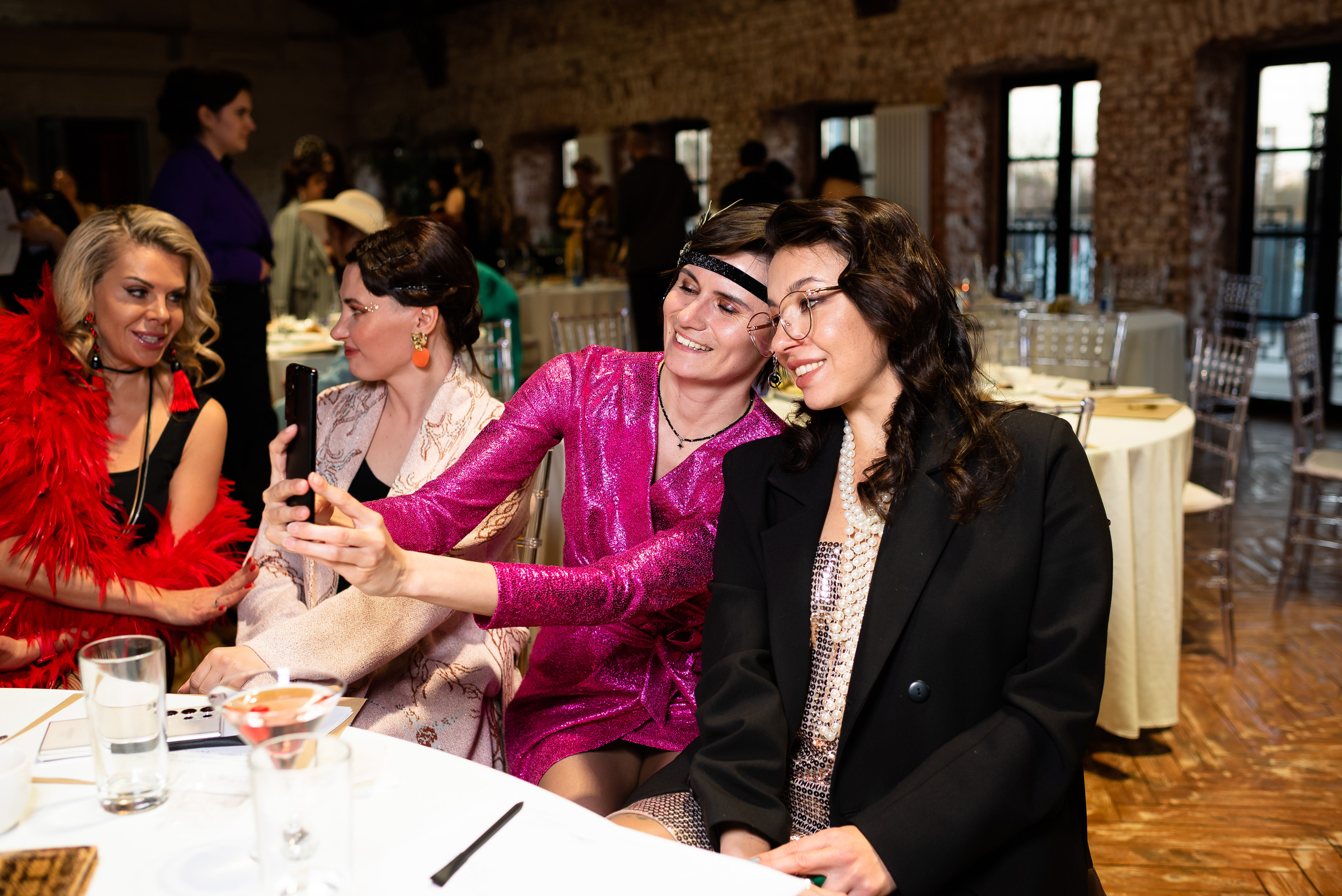 Нетворкинг в лофте. Репортажный фотограф в Москве Alena Sfotkaet