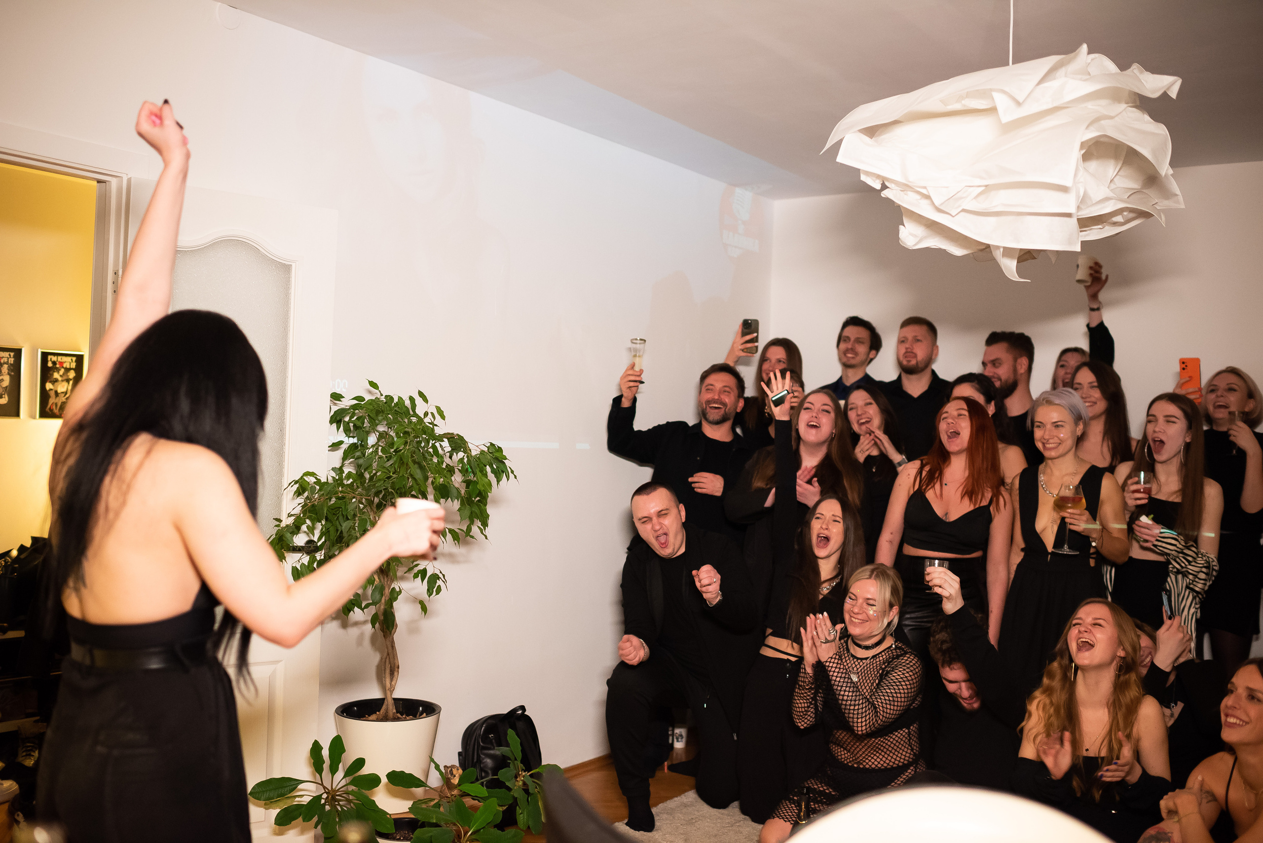 Blackparty дома у Юлии. Репортажный фотограф в Москве Alena Sfotkaet