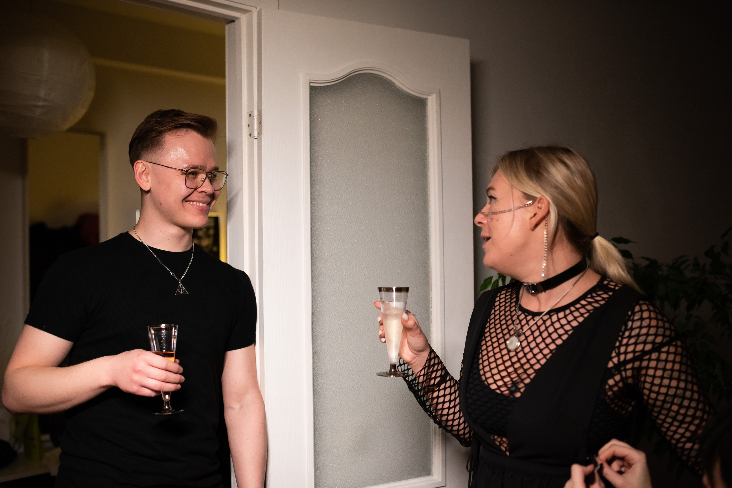 Blackparty дома у Юлии. Репортажный фотограф в Москве Alena Sfotkaet