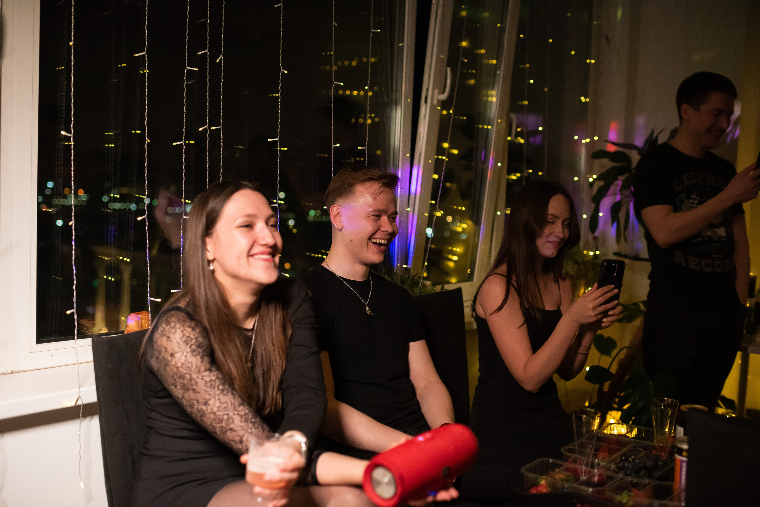 Blackparty дома у Юлии. Репортажный фотограф в Москве Alena Sfotkaet