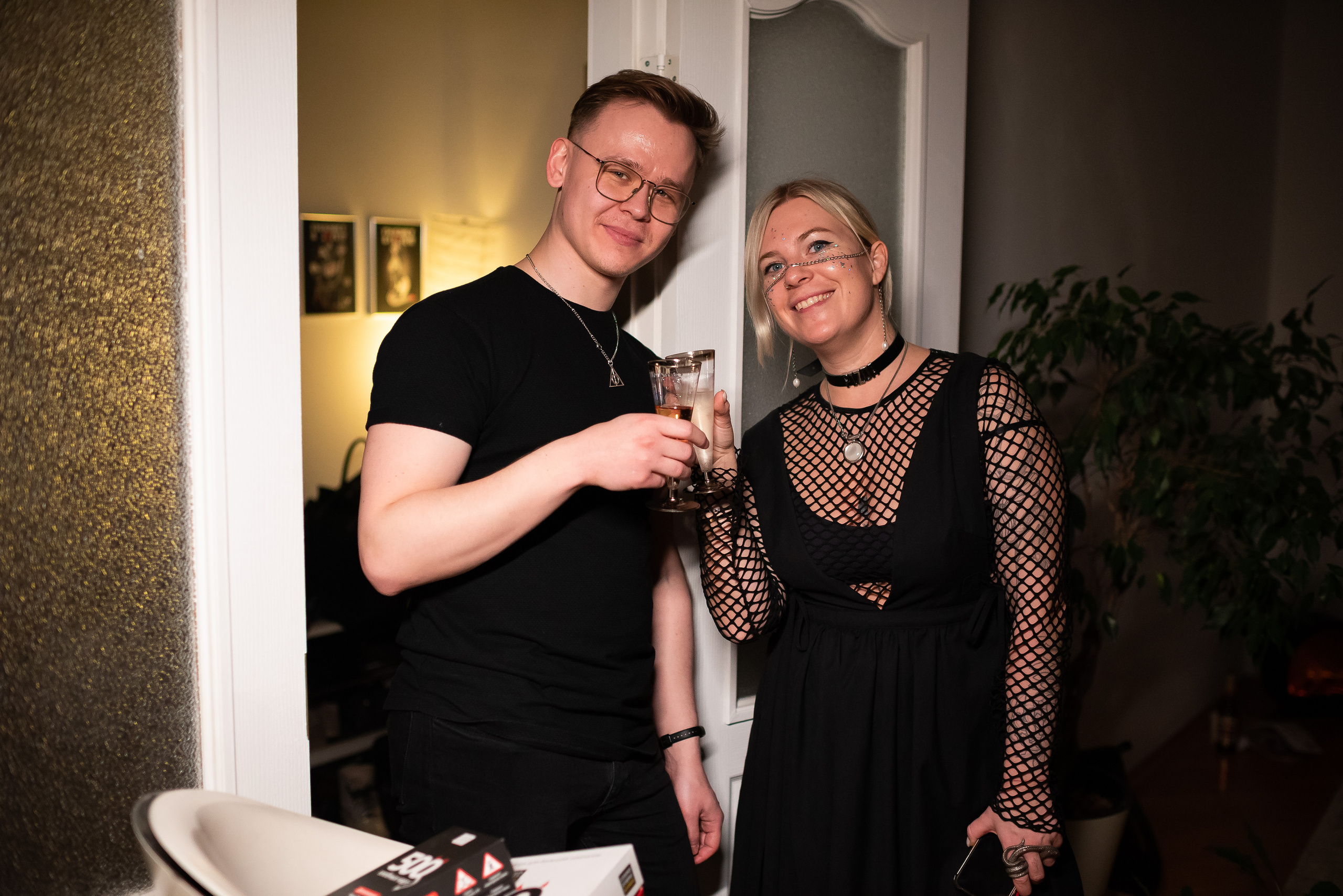 Blackparty дома у Юлии. Репортажный фотограф в Москве Alena Sfotkaet