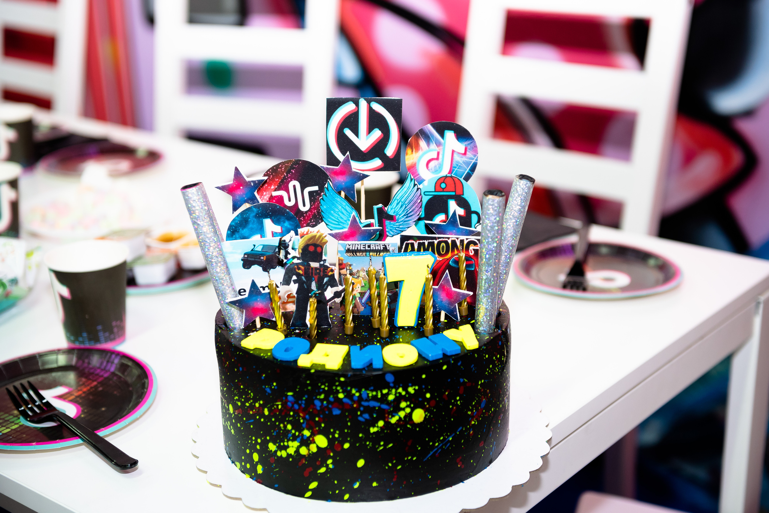 ДР Родиона в детском центре. Репортажный фотограф в Москве Alena Sfotkaet