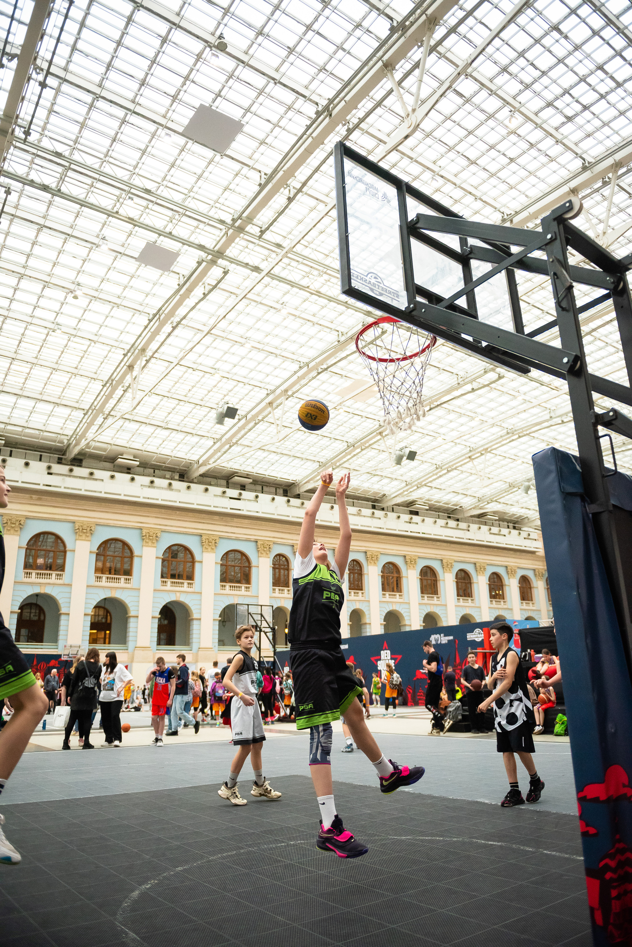 Стритбаскет «Кубок Красной Площади». Репортажный фотограф в Москве Alena Sfotkaet