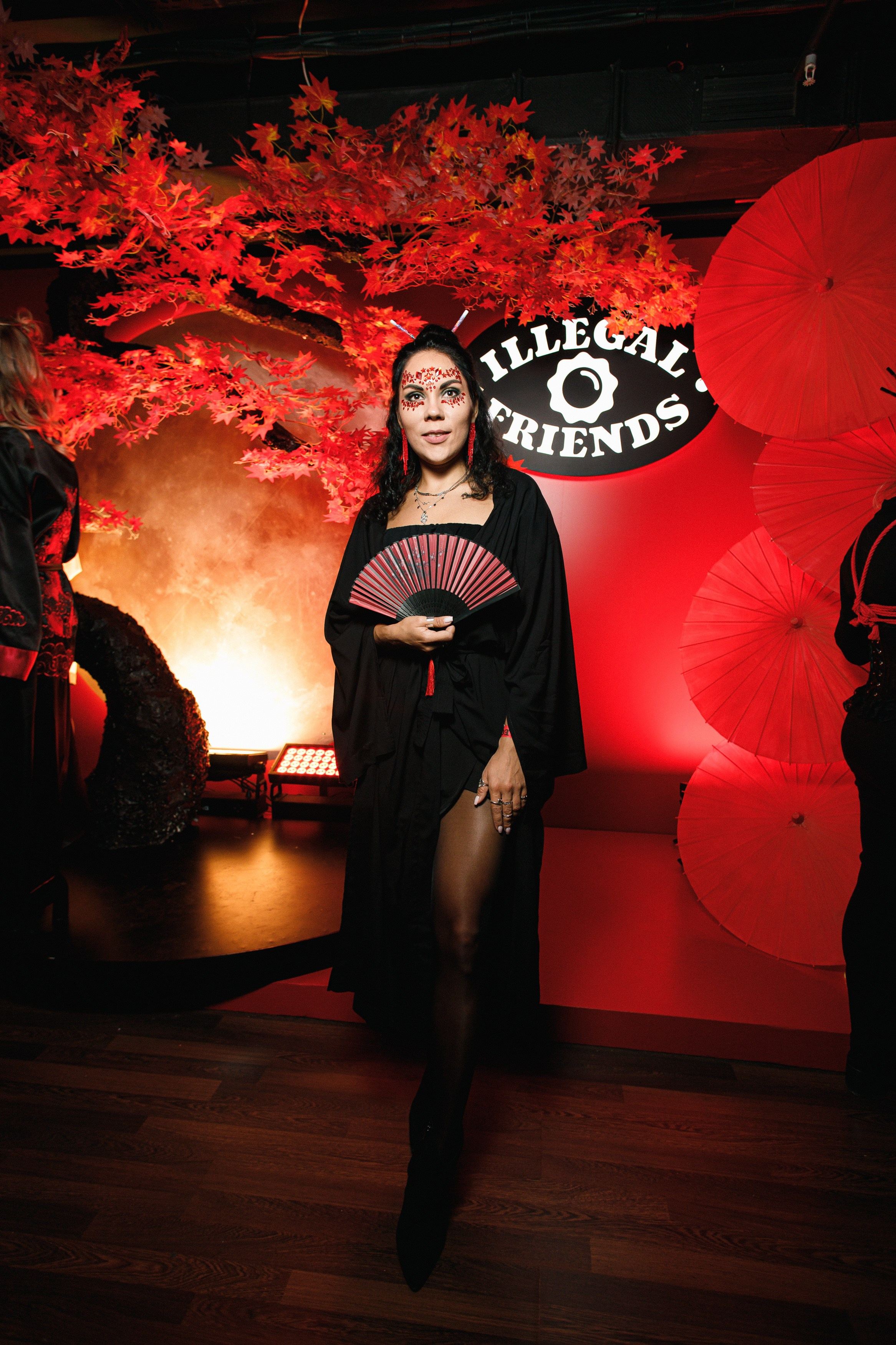 ILLEGAL FRIENDS | ASIA. СВОИ. ФОТООТЧЕТЫ-СОБЫТИЯ-МЕСТА