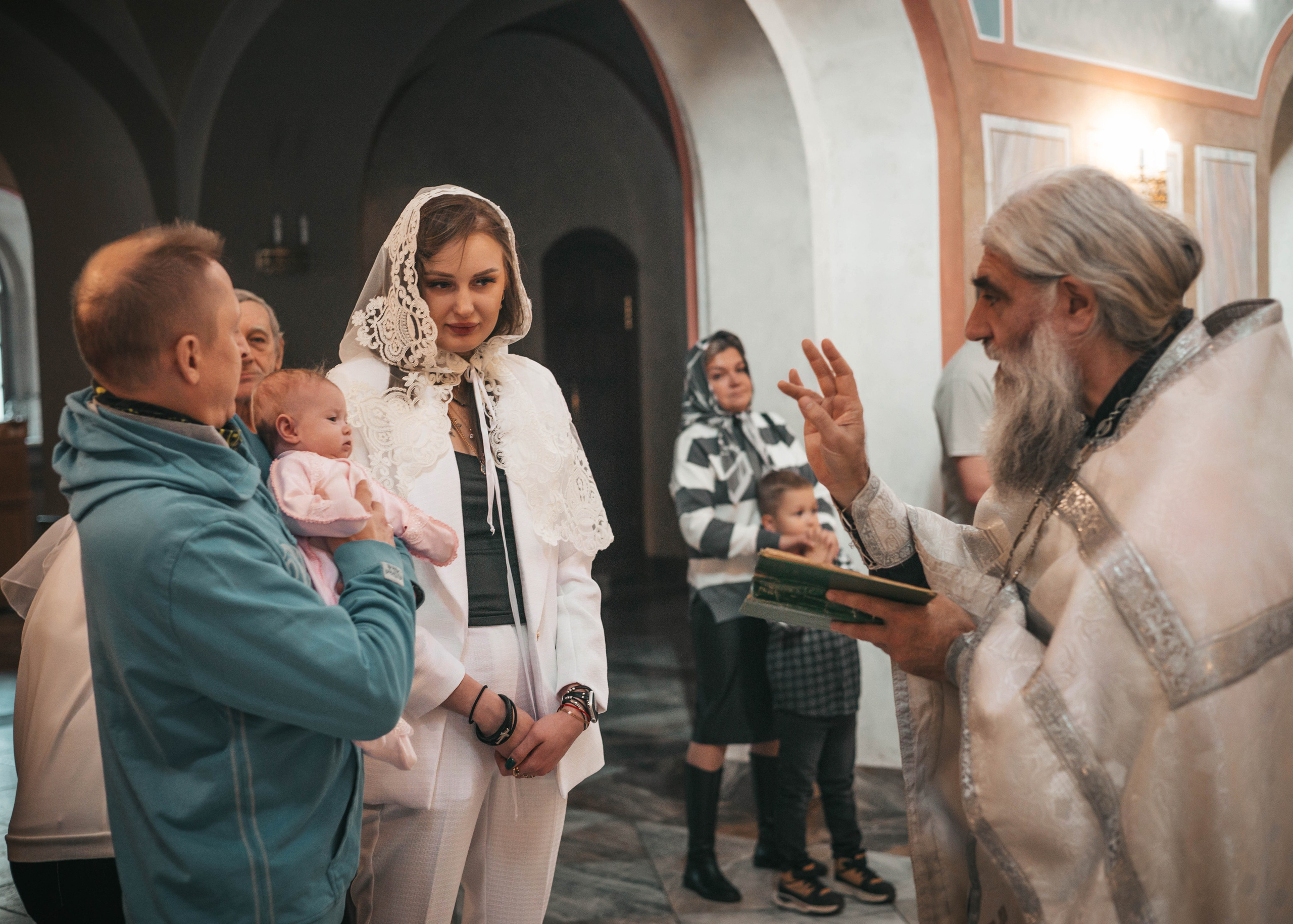 КРЕЩЕНИЕ. Фотосессия новорожденных в Москве и Московской области